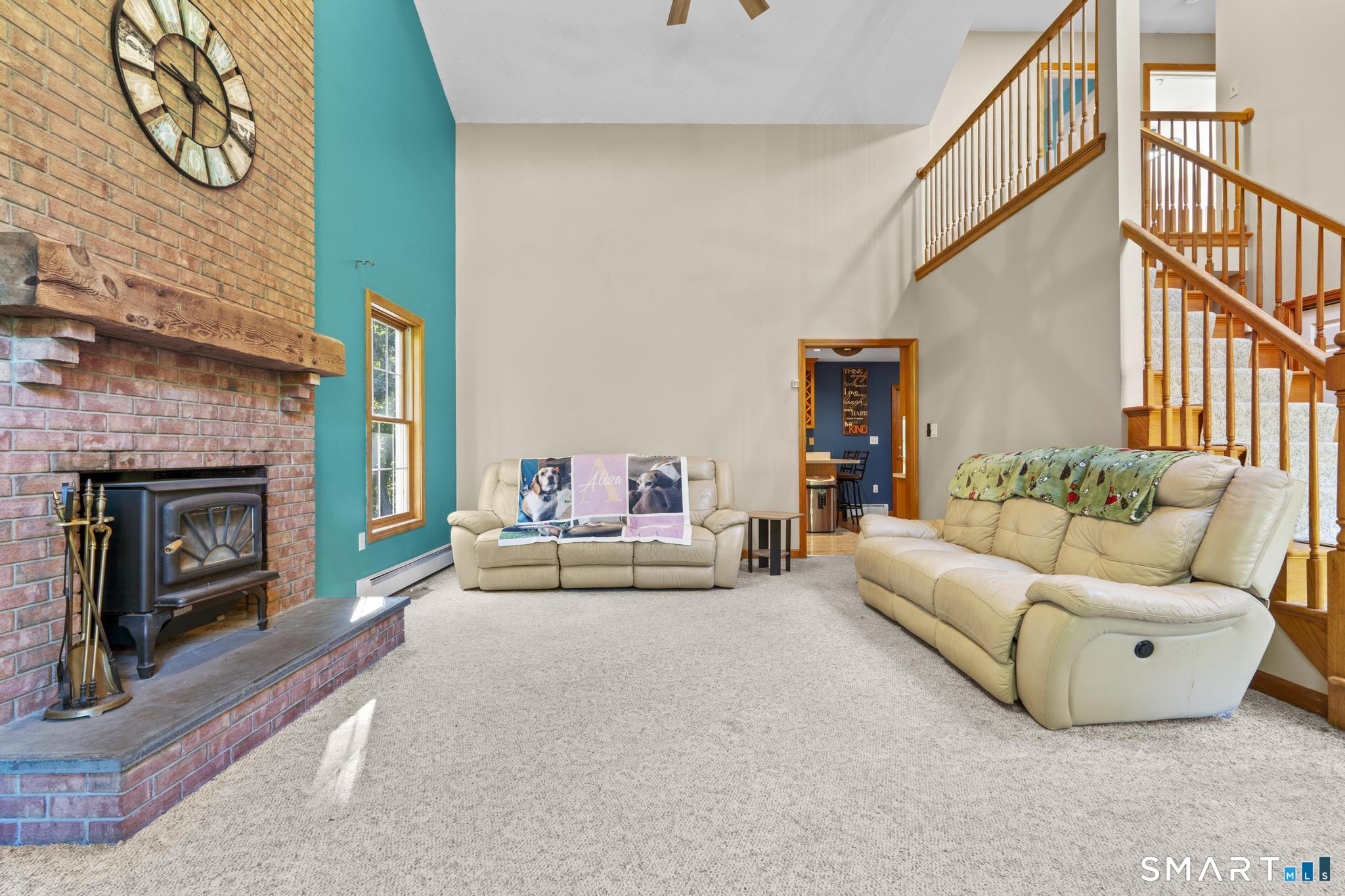30 Holley Lane