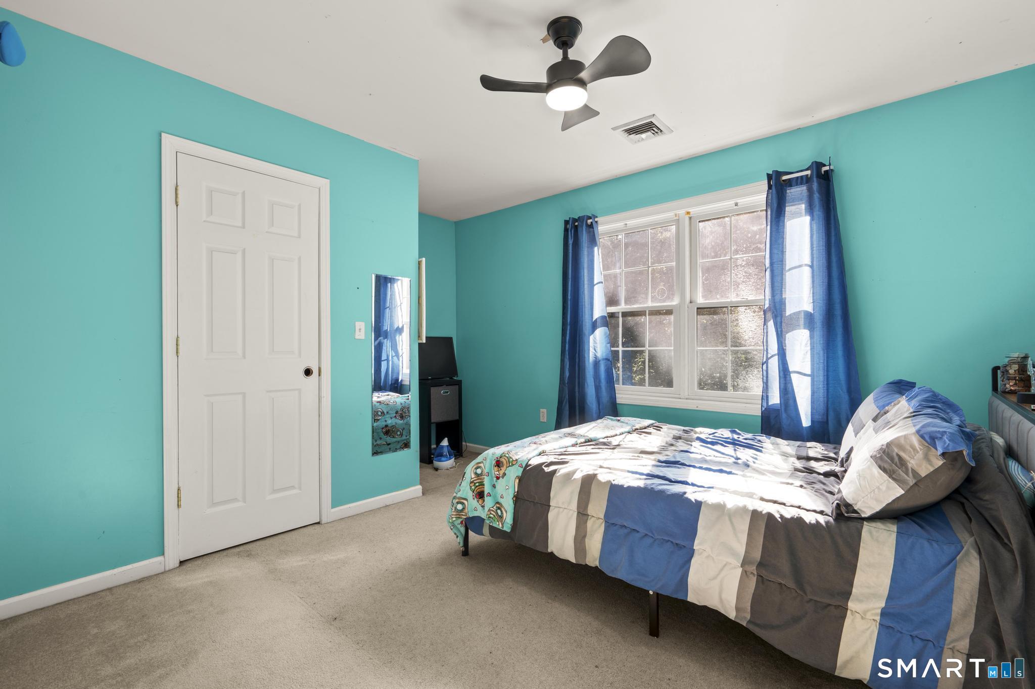 30 Holley Lane