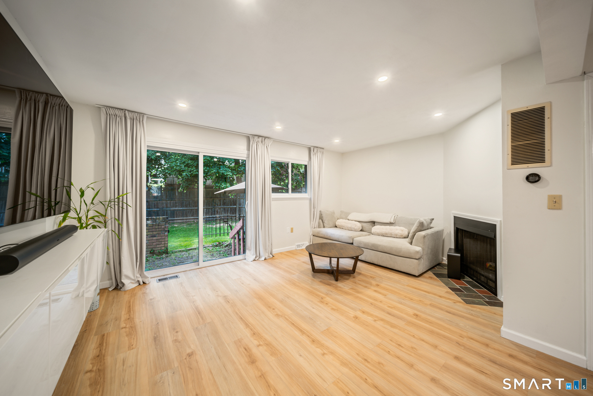 5 Danforth Lane Unit: 5