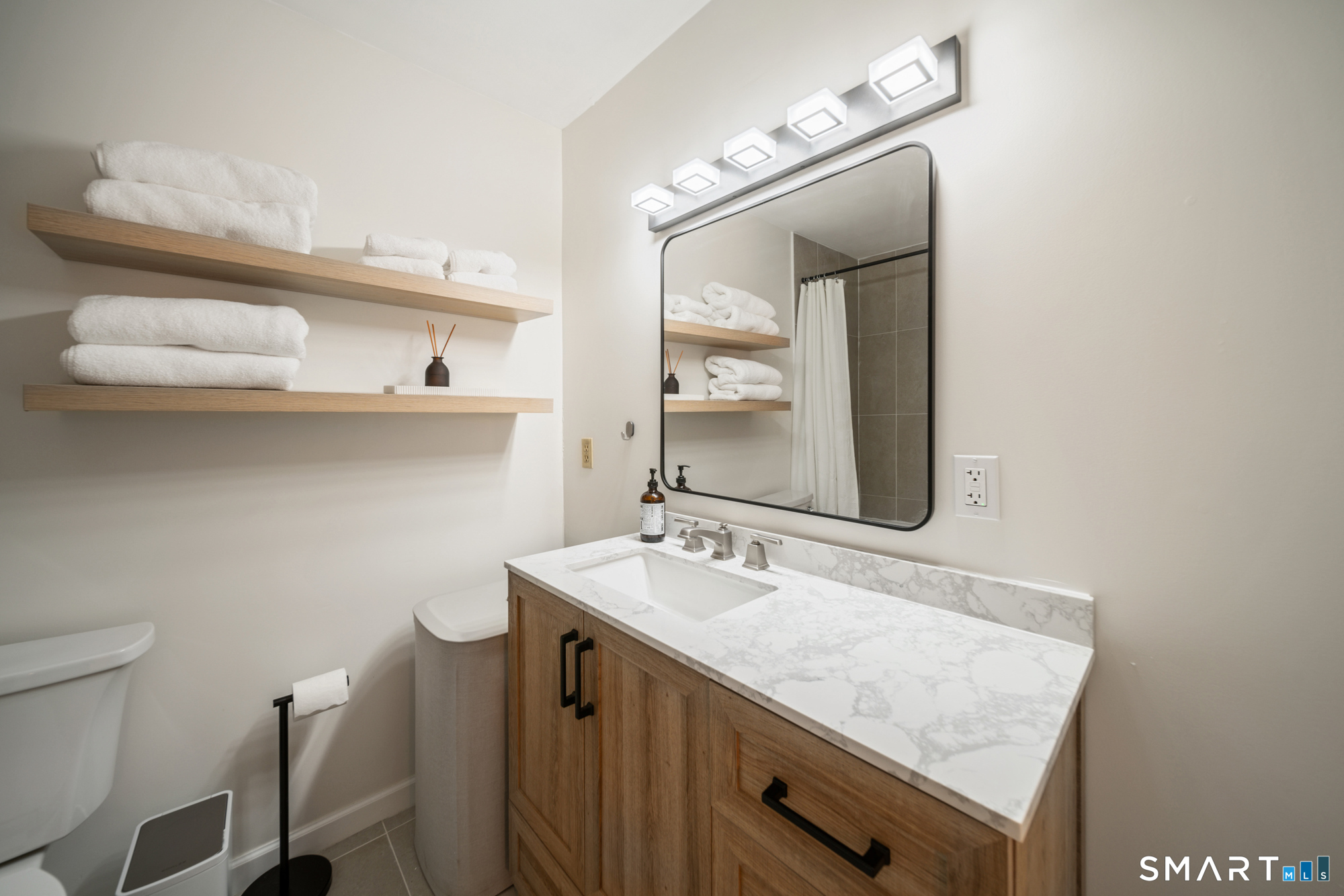 5 Danforth Lane Unit: 5