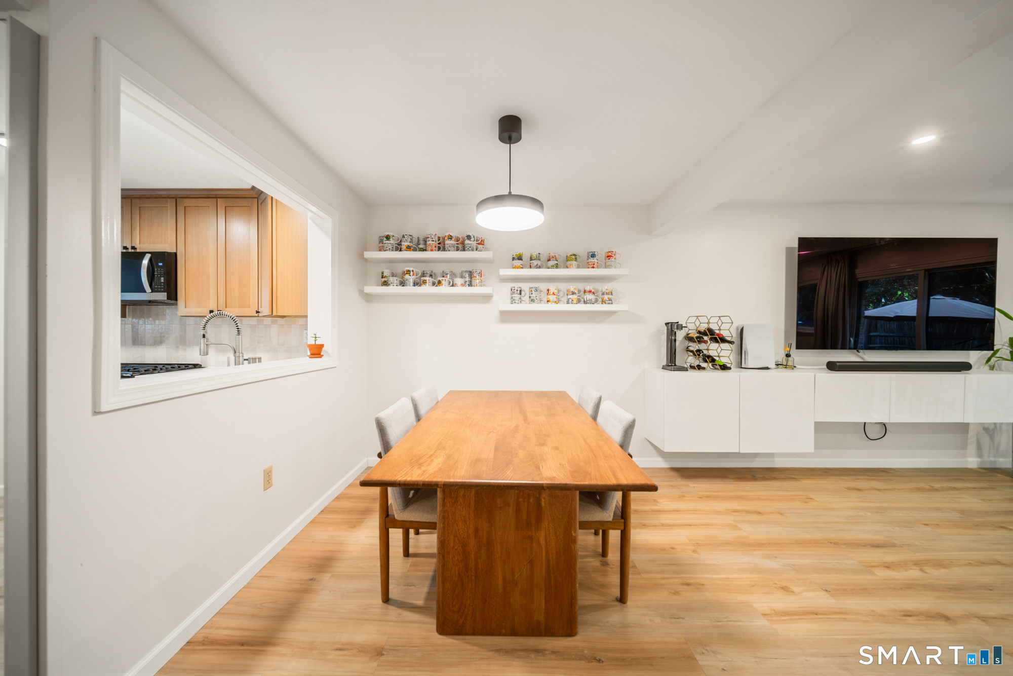 5 Danforth Lane Unit: 5