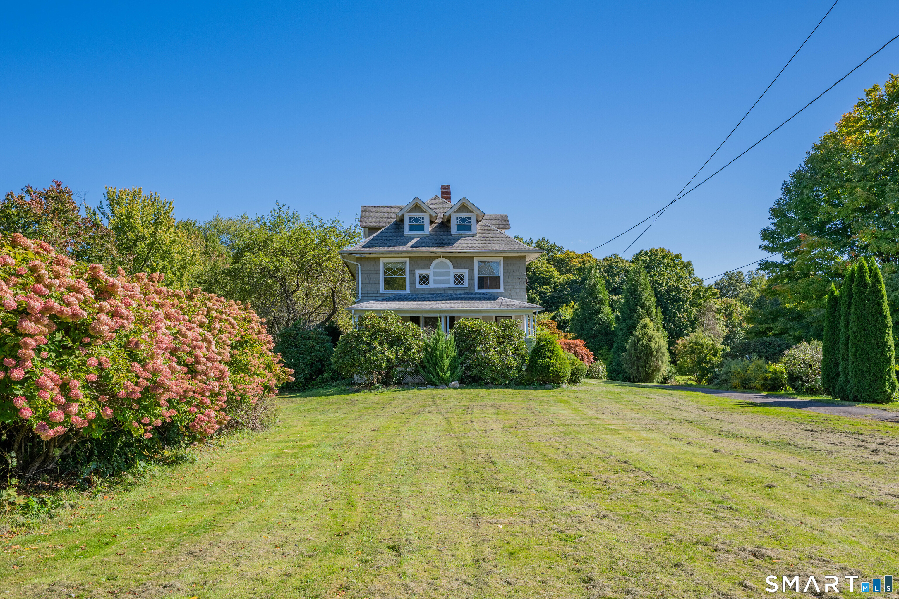 1476 Poquonock Avenue