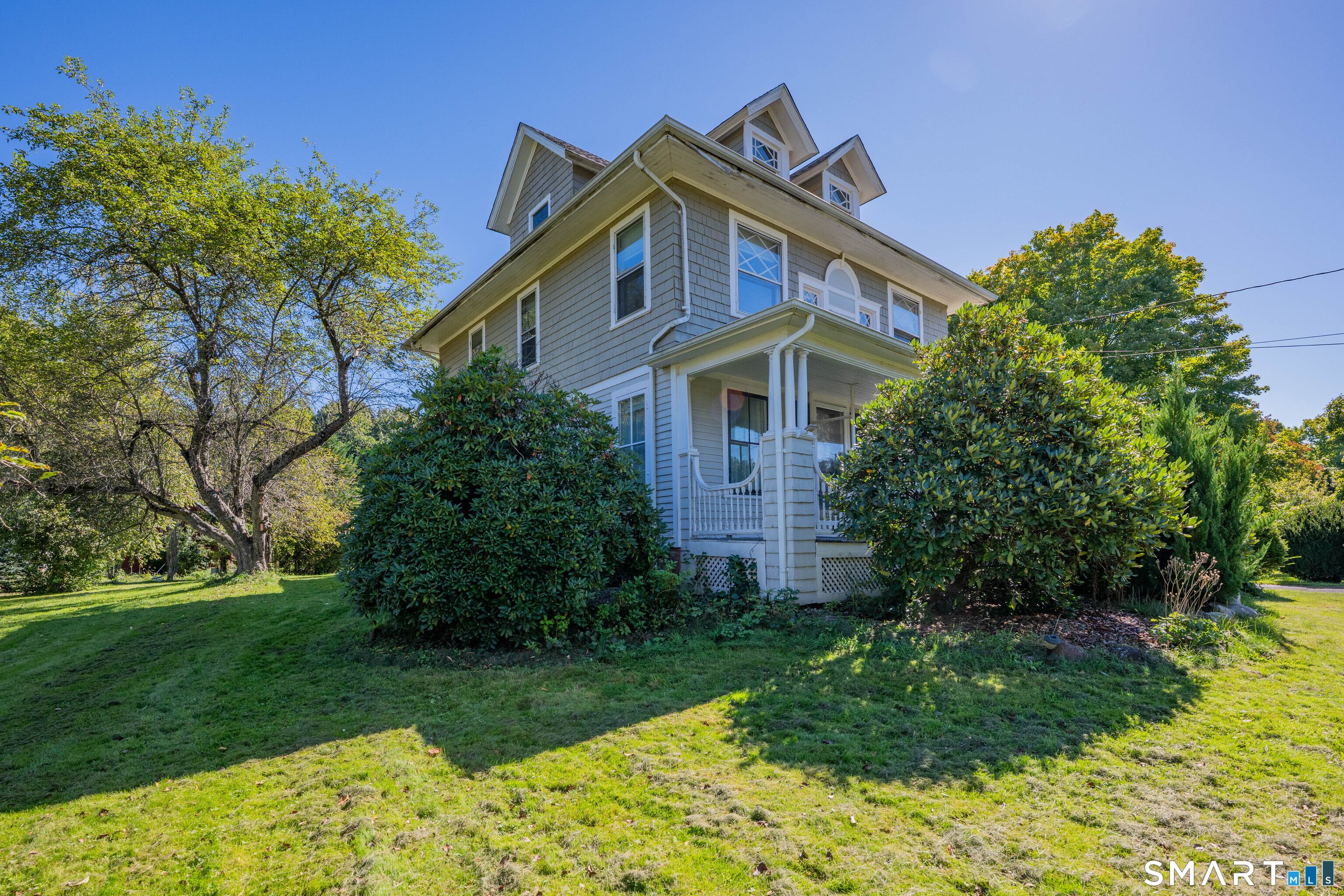 1476 Poquonock Avenue