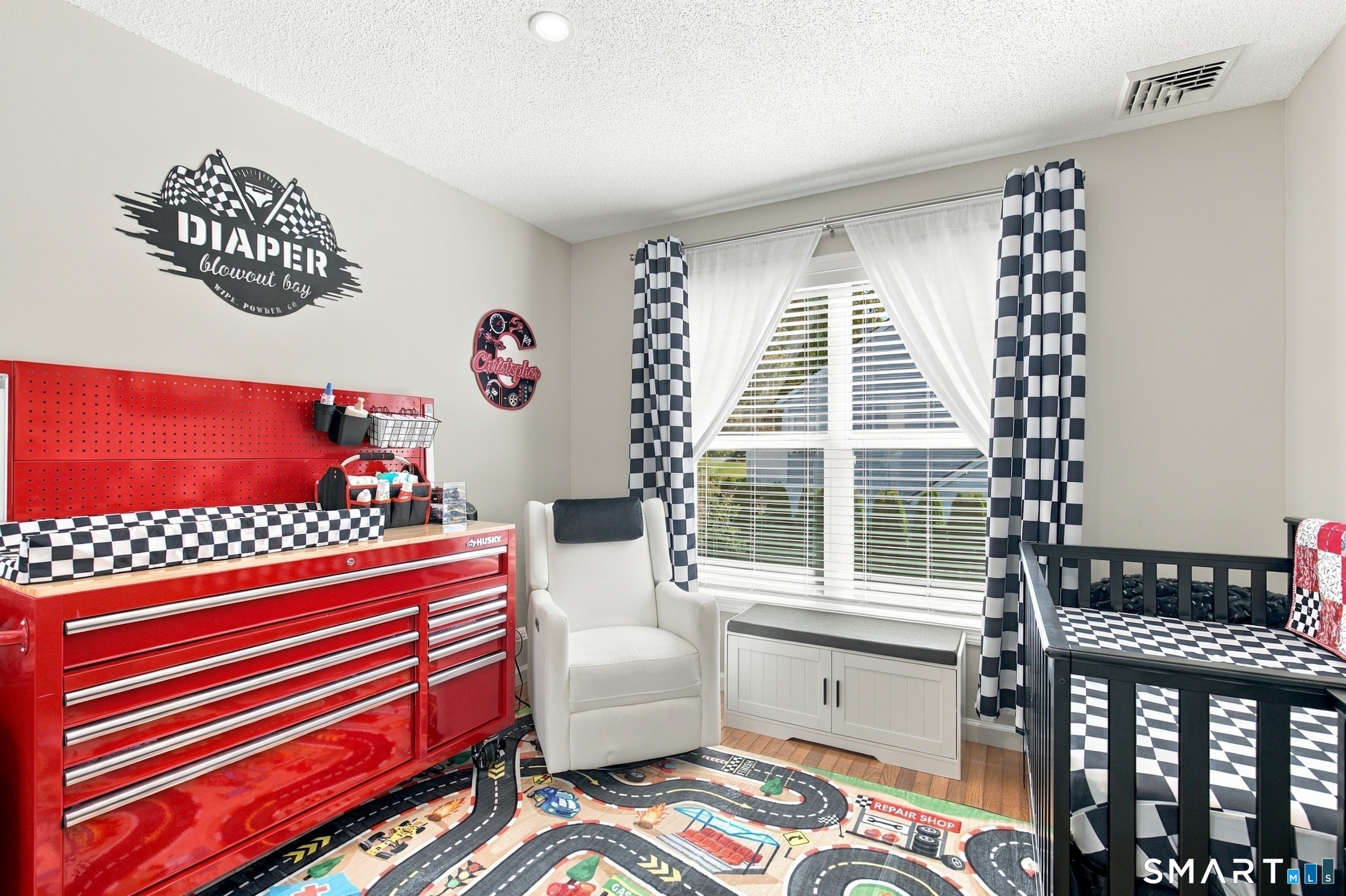 101 Deercrest Drive
