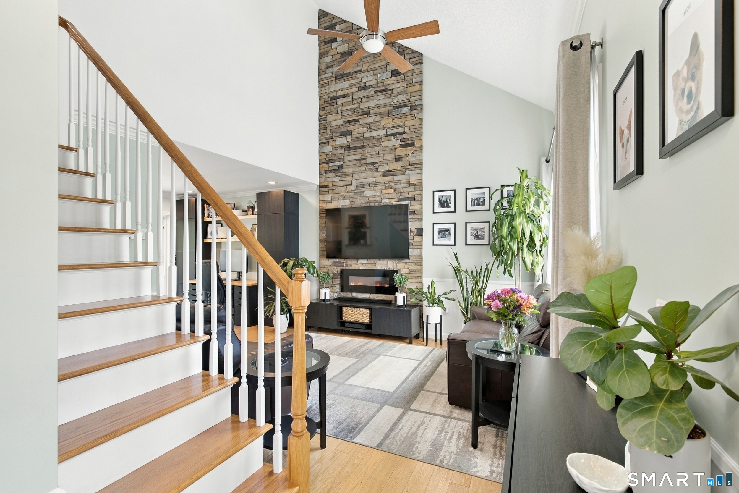 101 Deercrest Drive