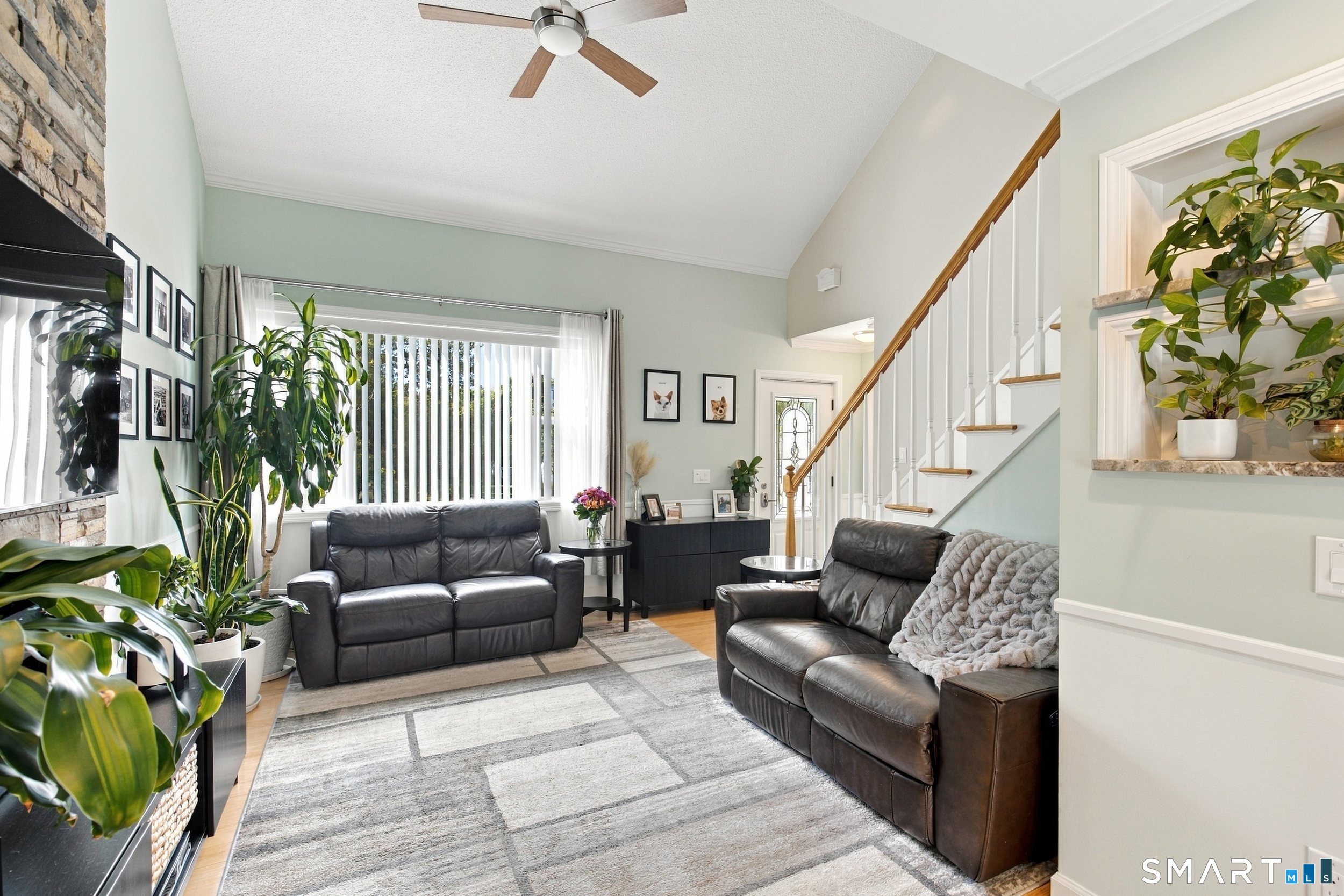 101 Deercrest Drive