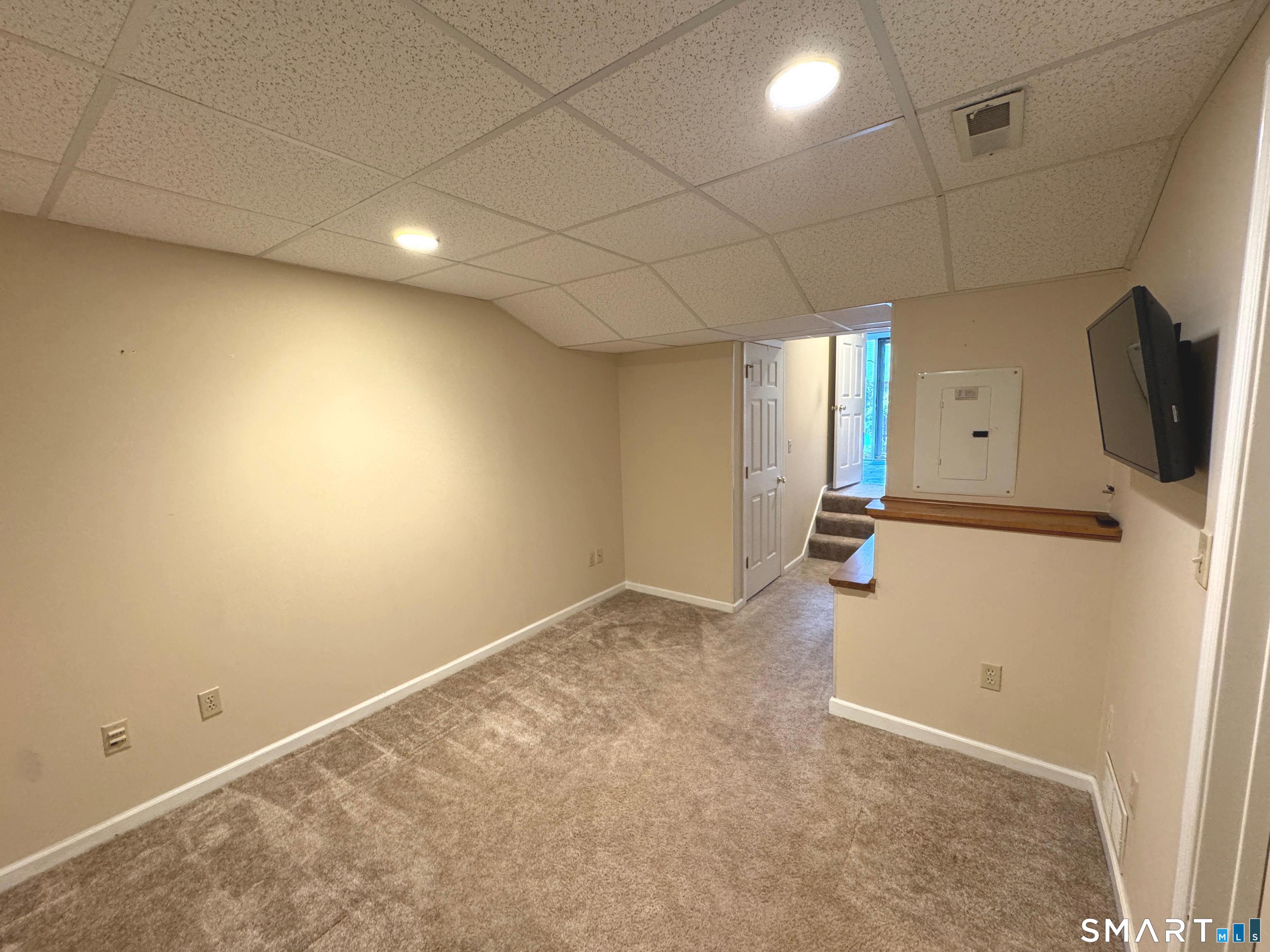 92 Metacomet Drive