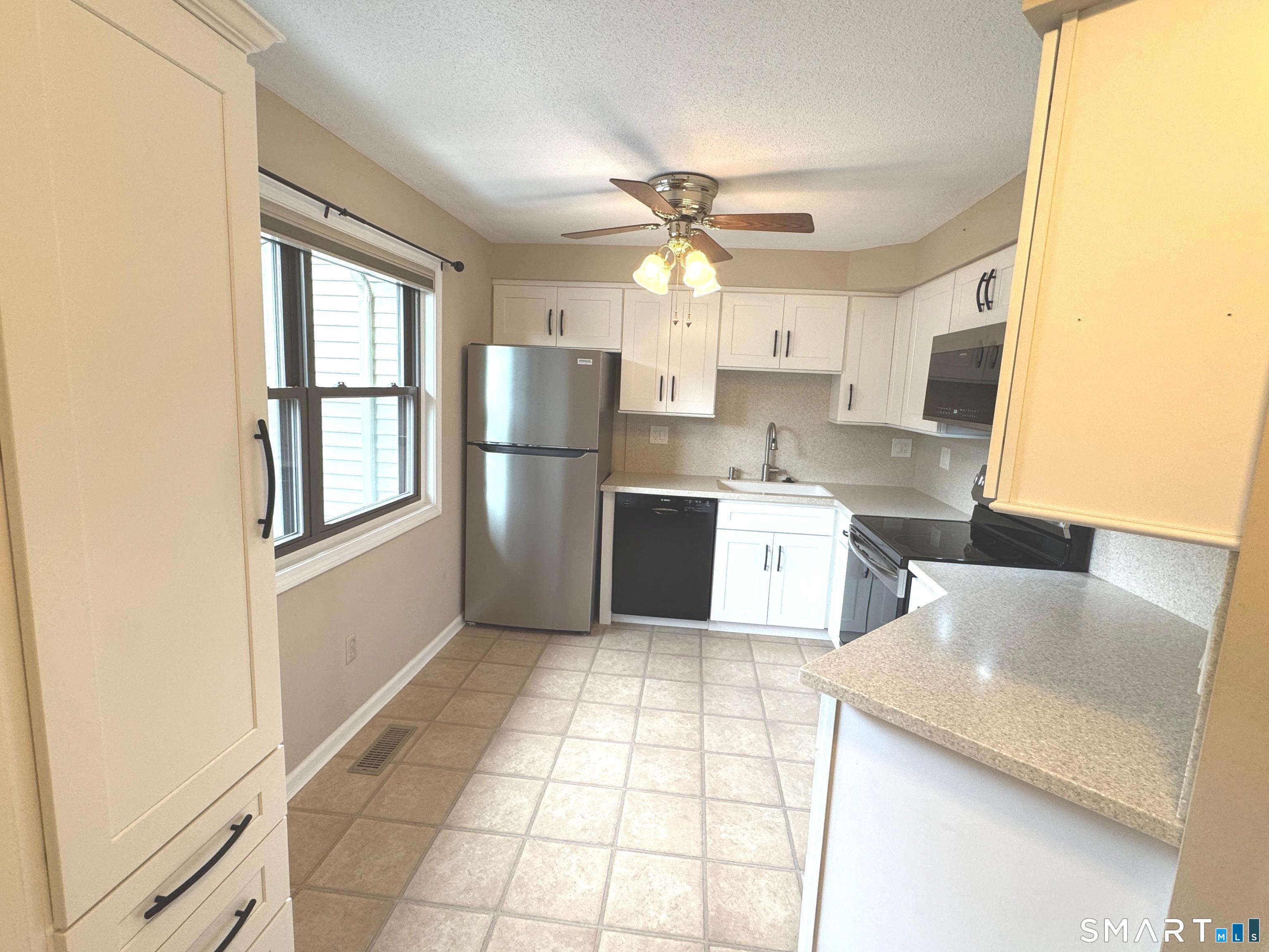 92 Metacomet Drive