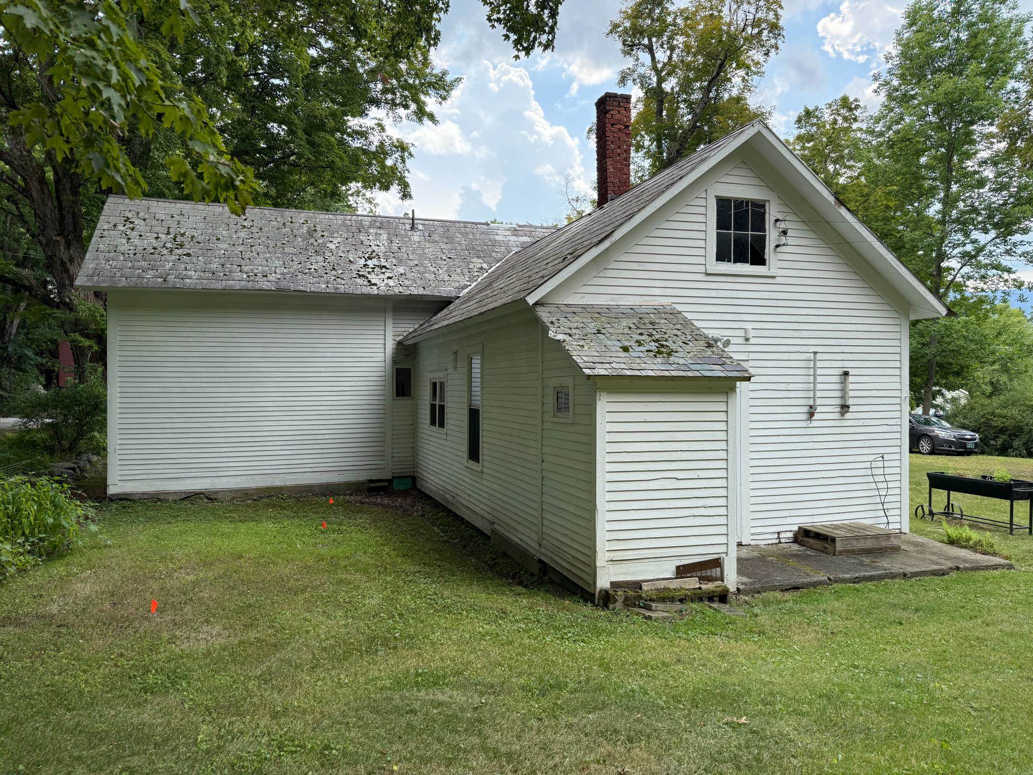 633 BROOKLYN Road