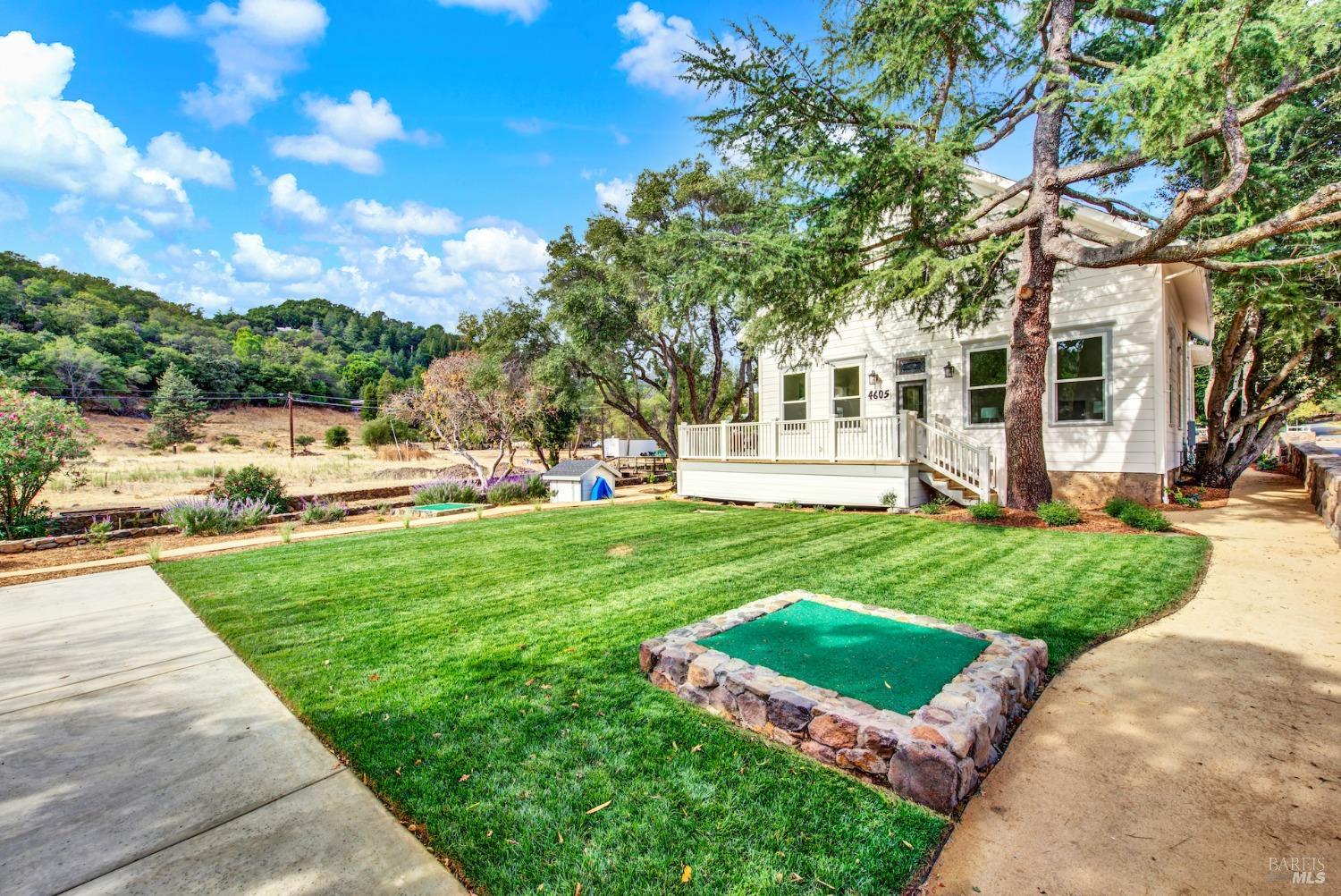 4605 Green Valley Rd