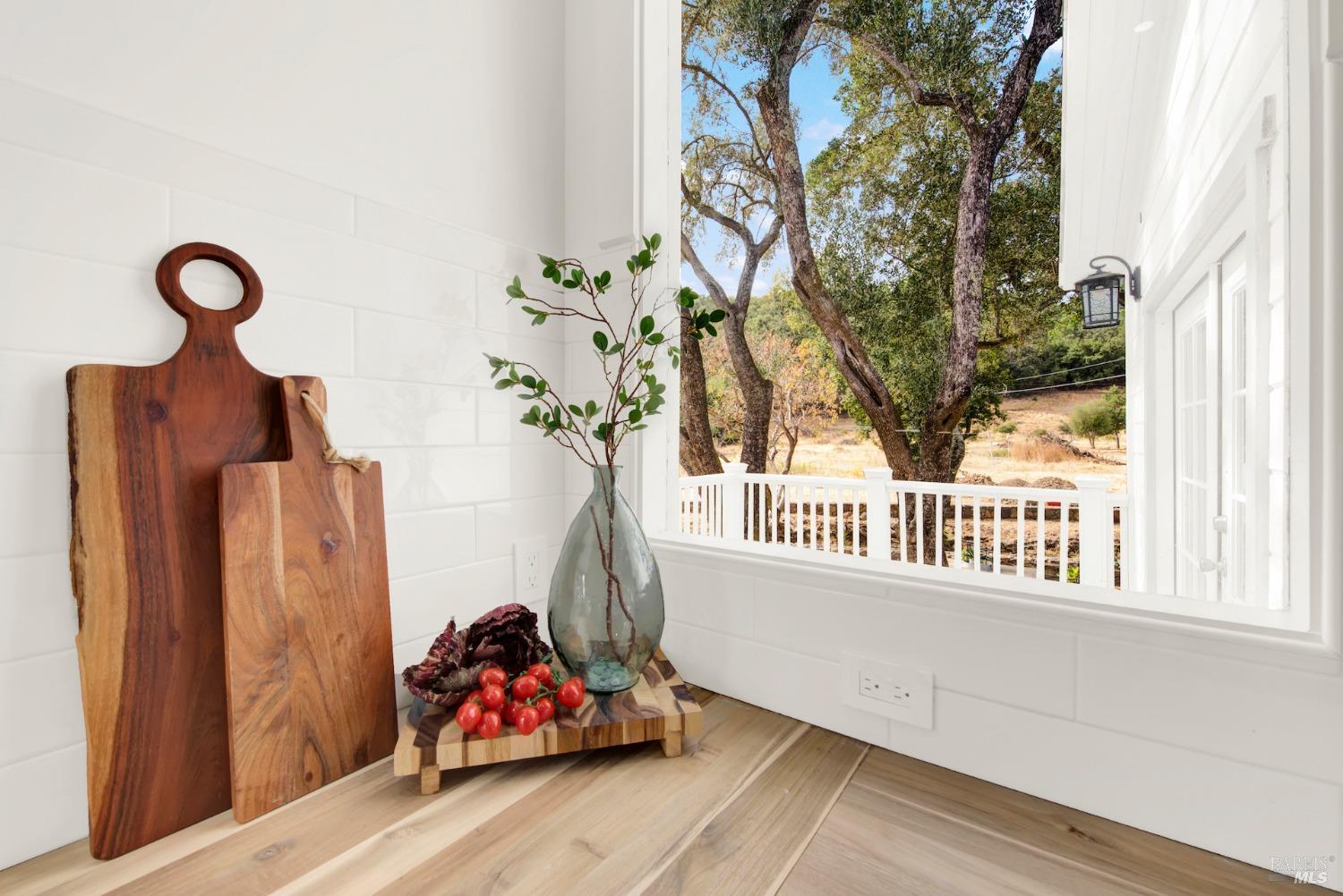 4605 Green Valley Rd