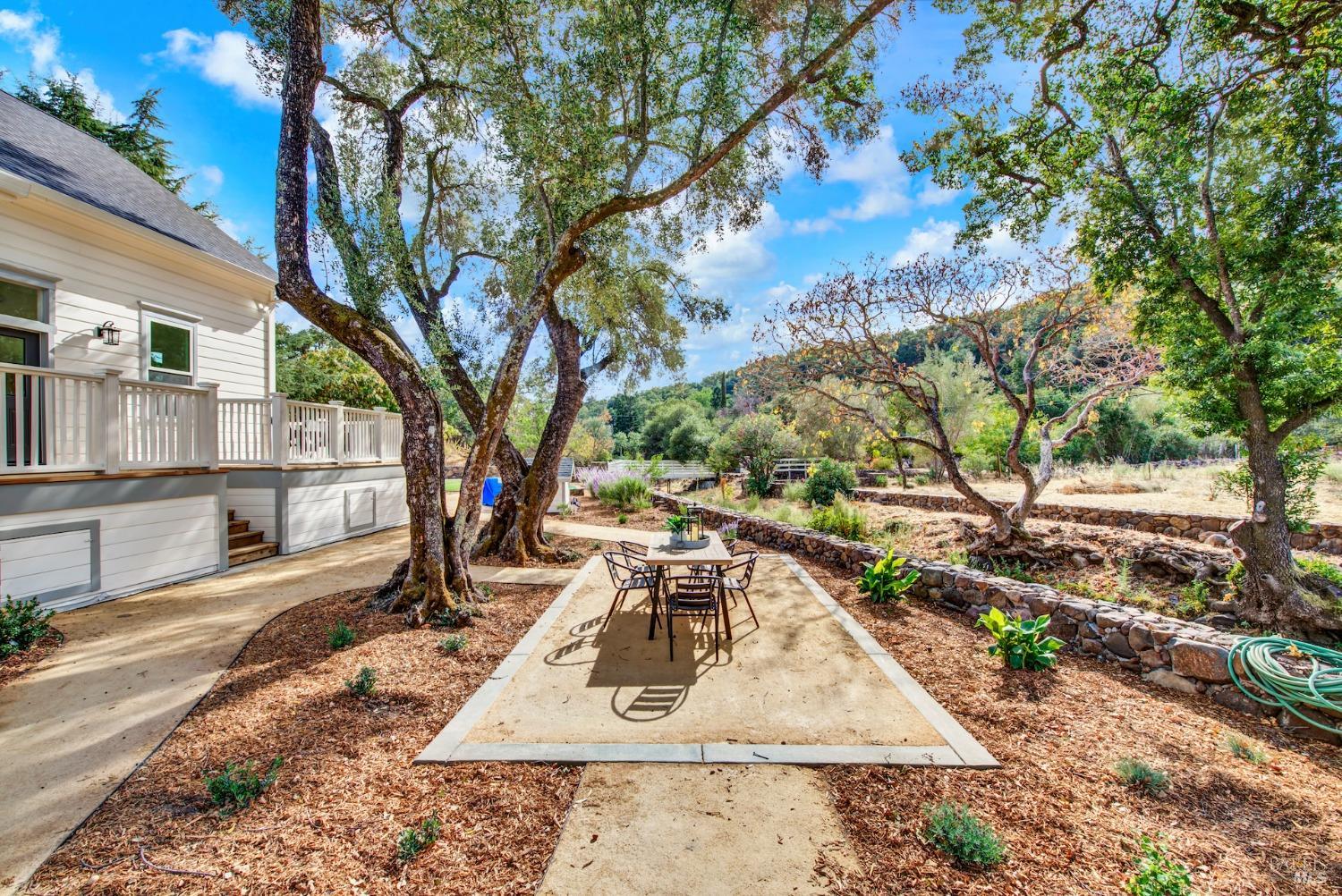 4605 Green Valley Rd