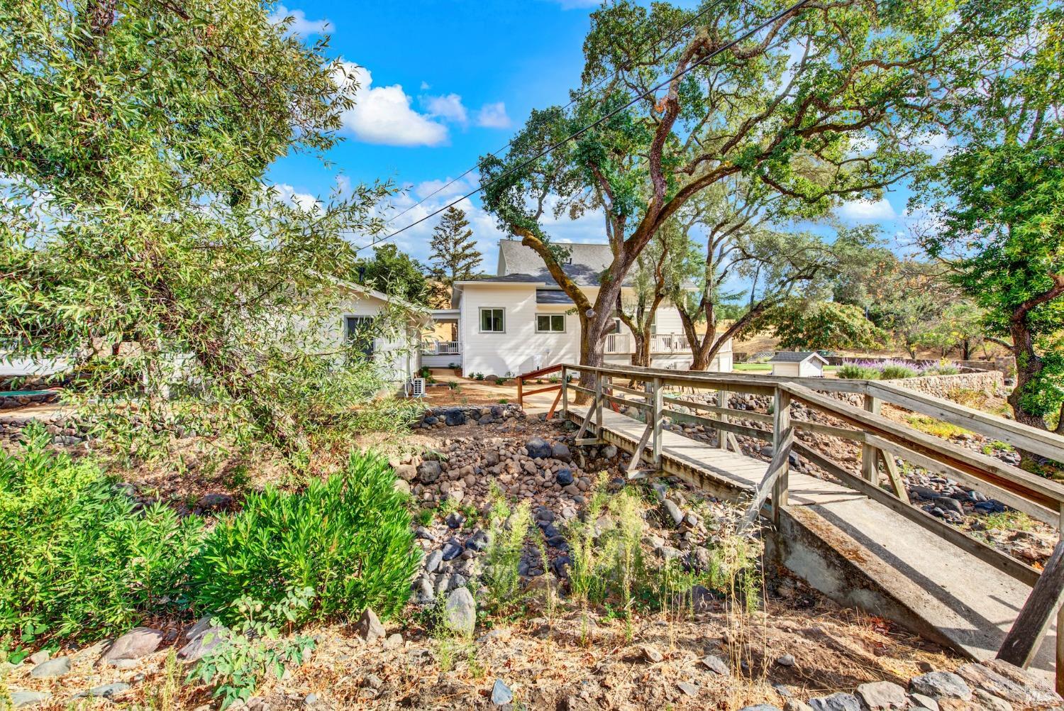 4605 Green Valley Rd