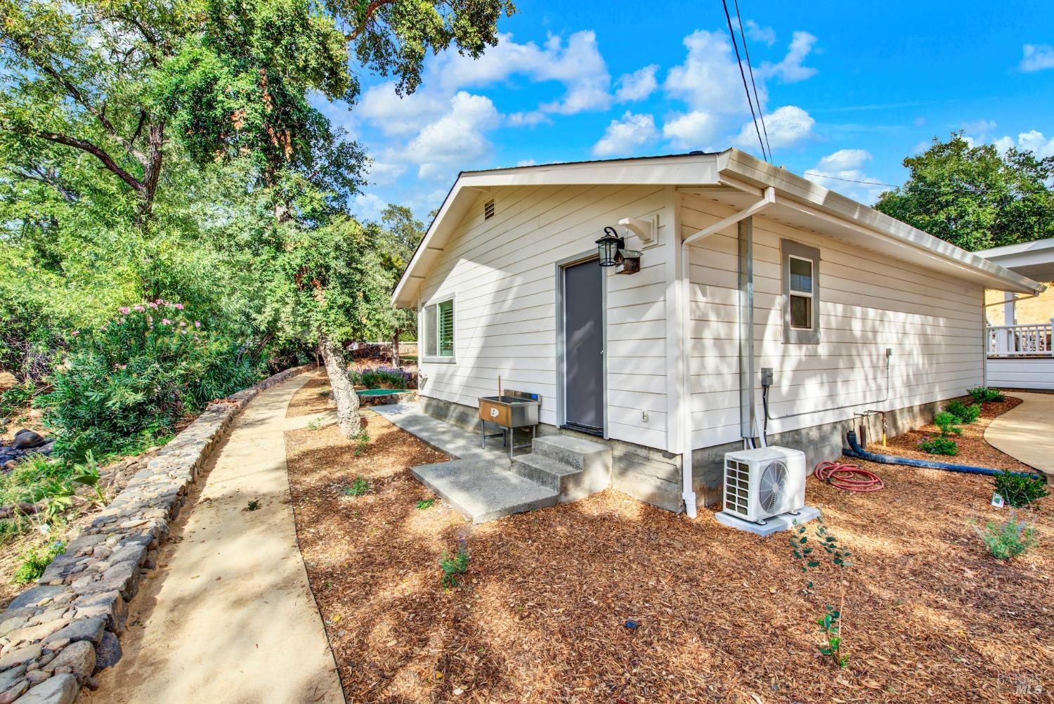 4605 Green Valley Rd