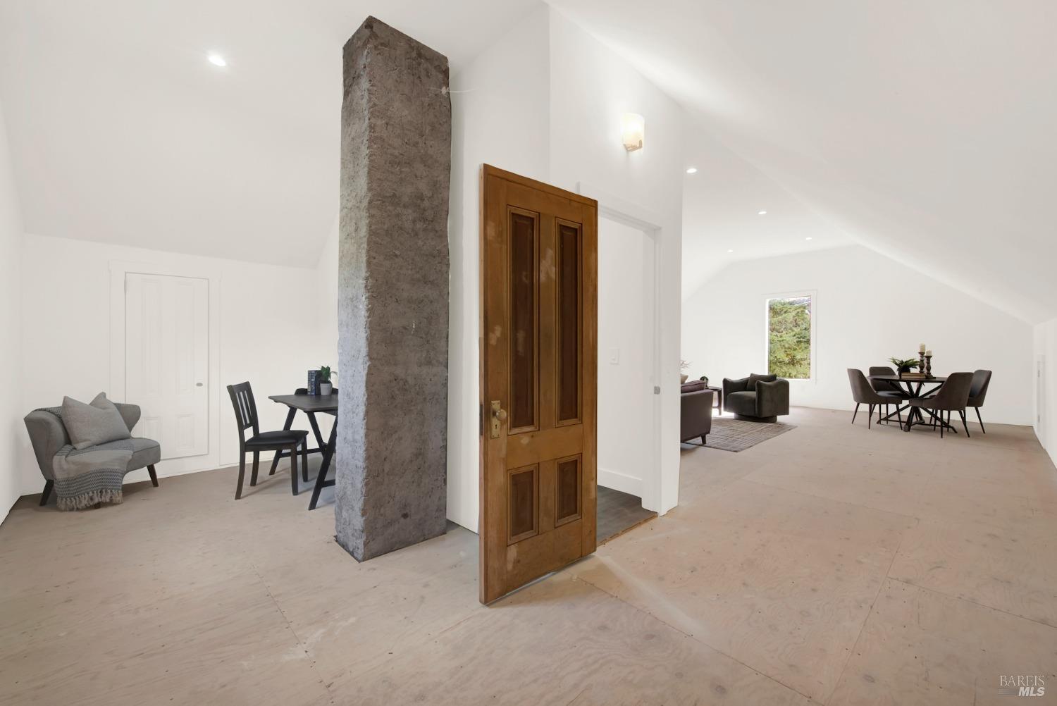 4605 Green Valley Rd