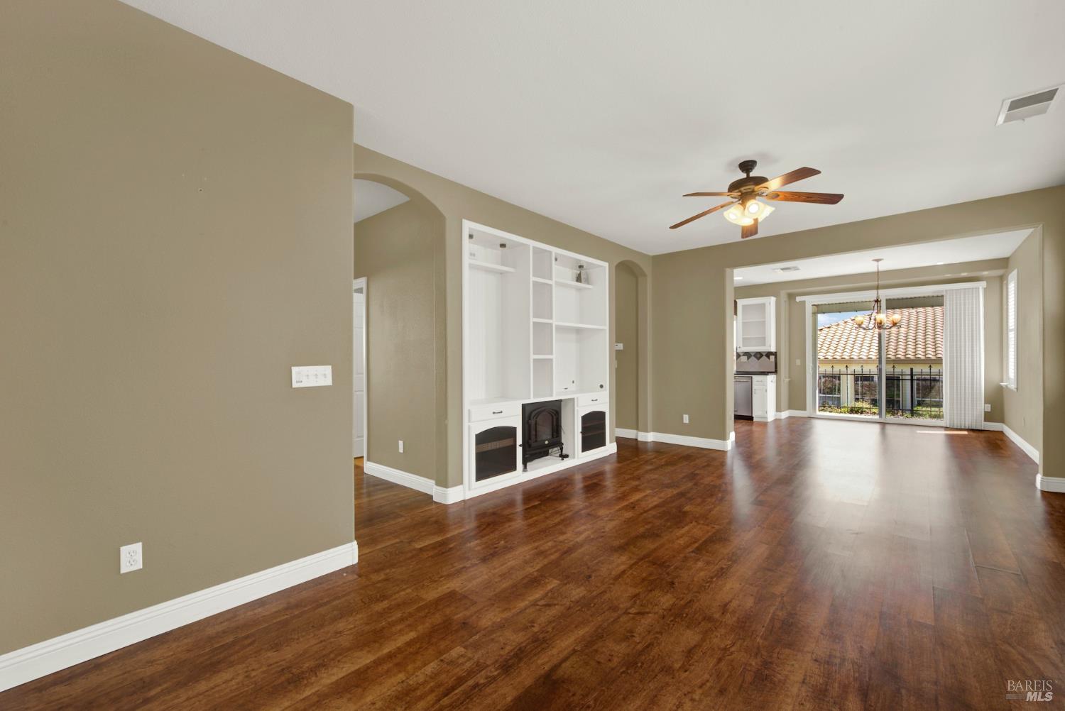 390 Edgewood Drive