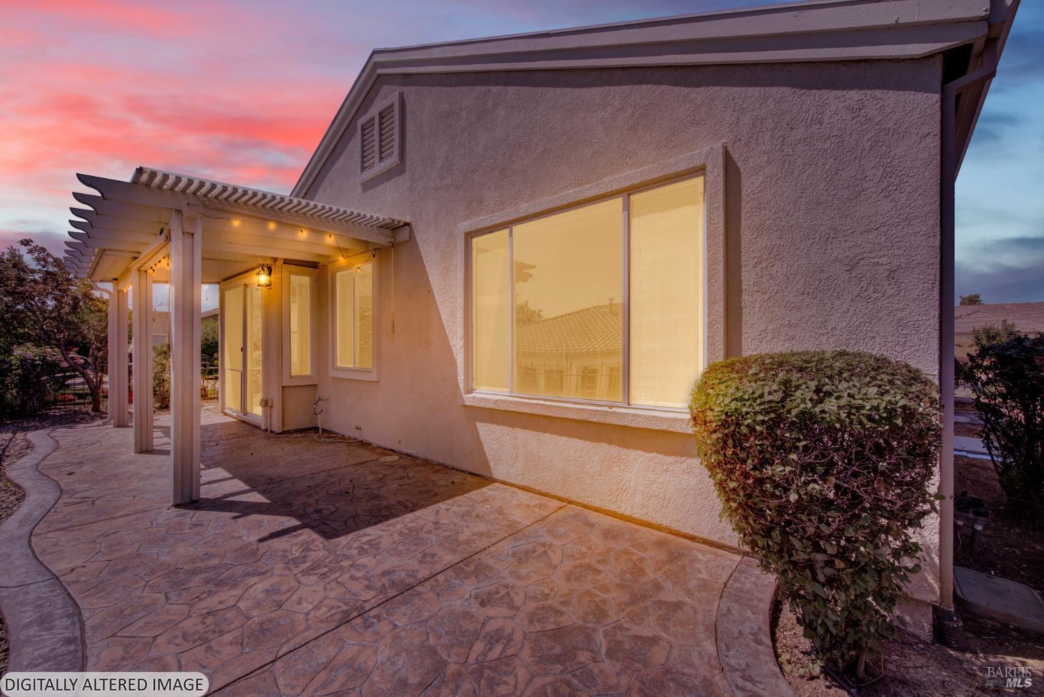 390 Edgewood Drive
