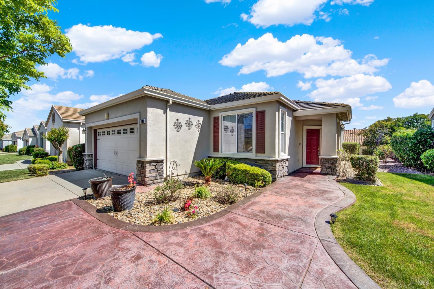 390 Edgewood Drive