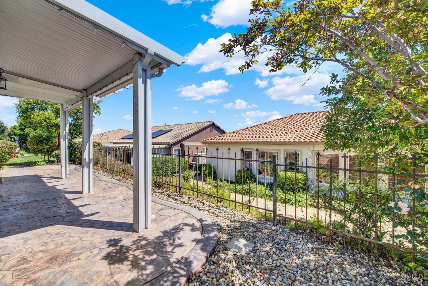 390 Edgewood Drive