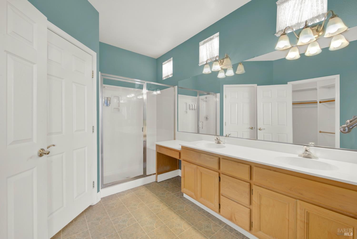 390 Edgewood Drive