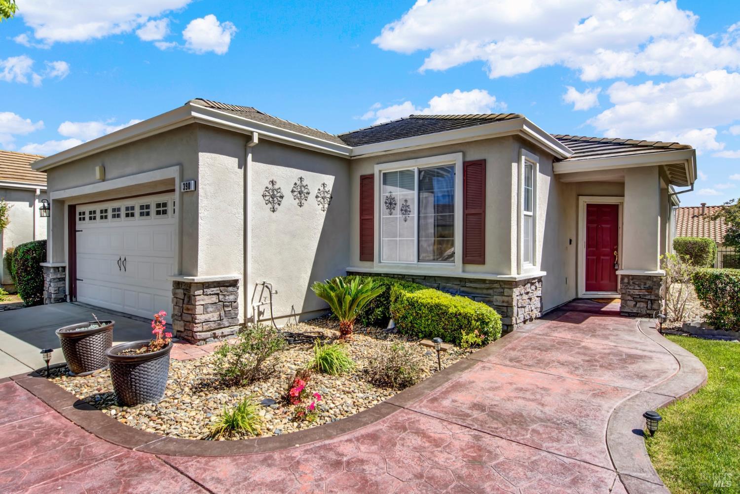 390 Edgewood Drive