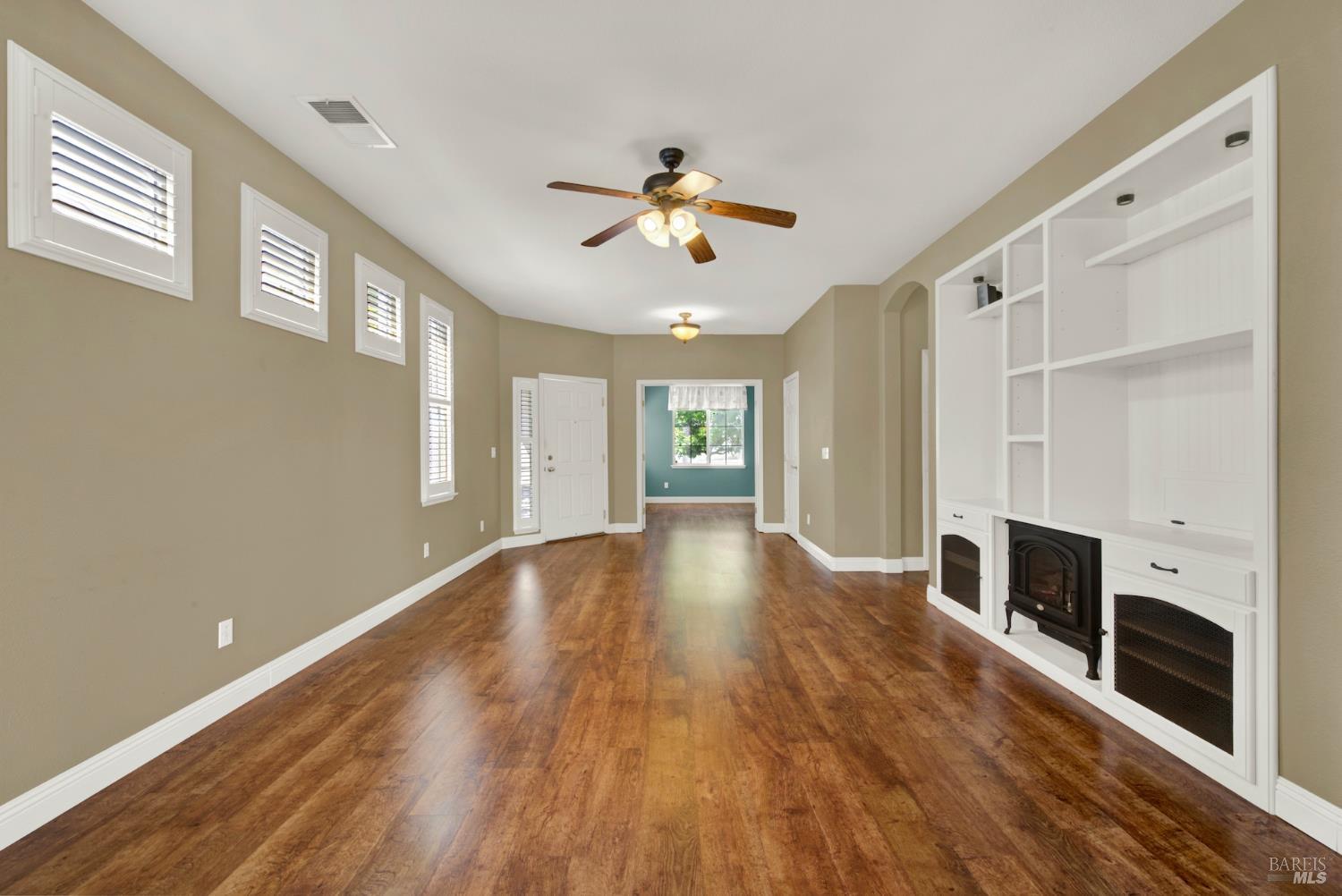 390 Edgewood Drive