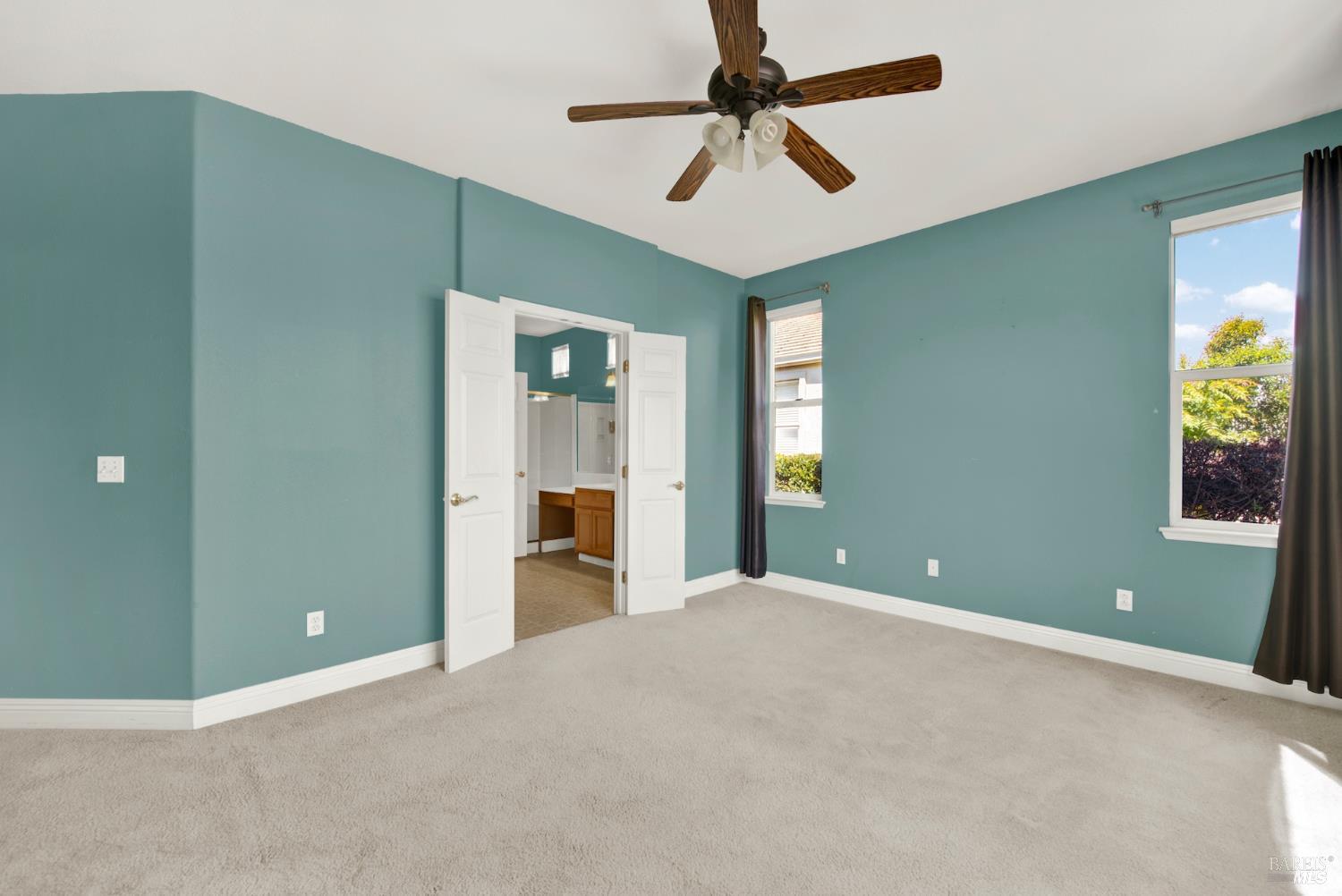 390 Edgewood Drive