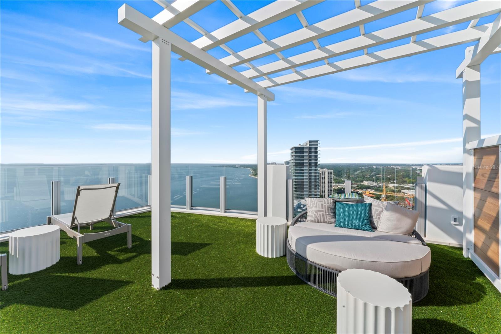 2910 W BARCELONA ST #903