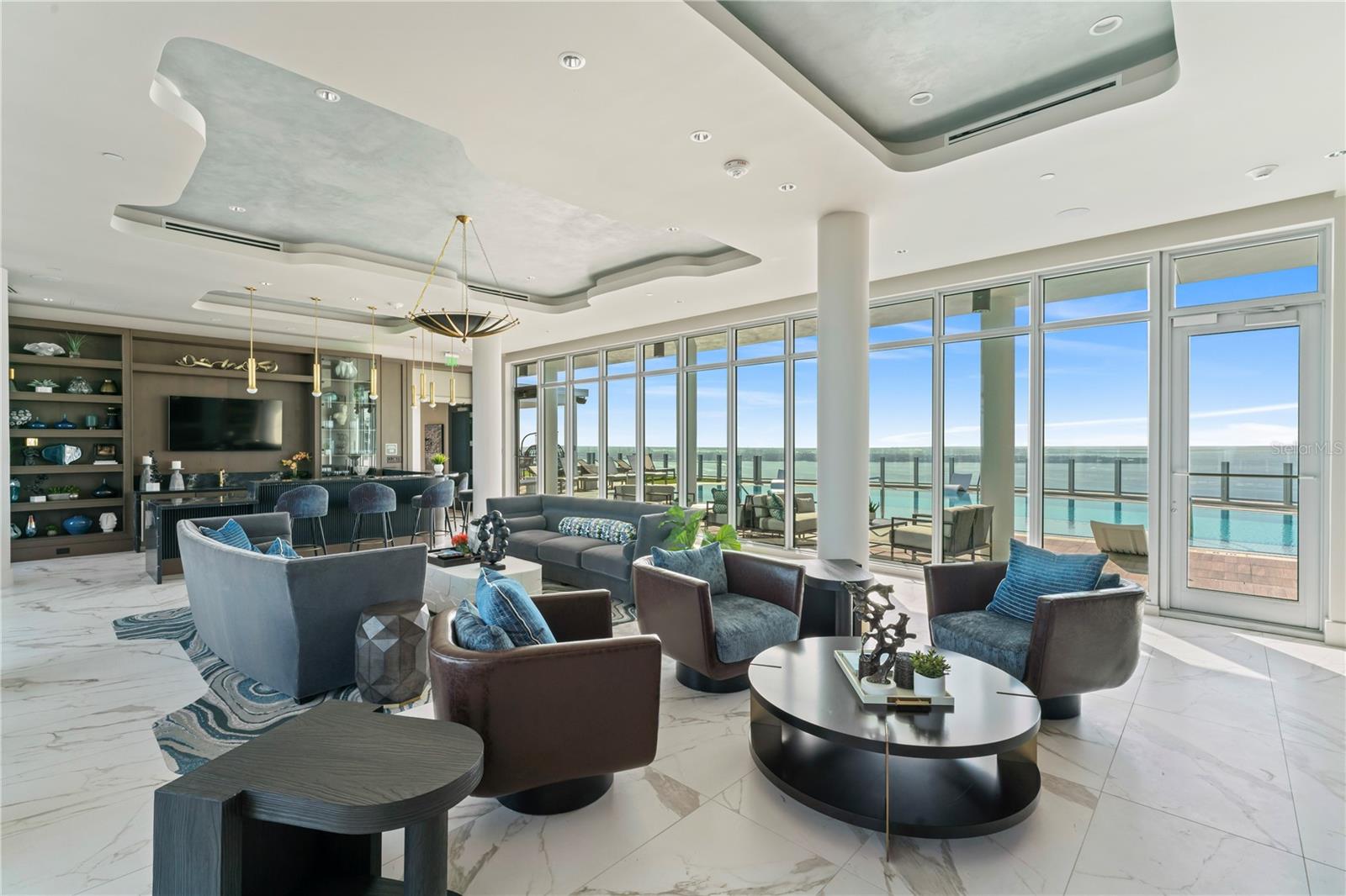 2910 W BARCELONA ST #903