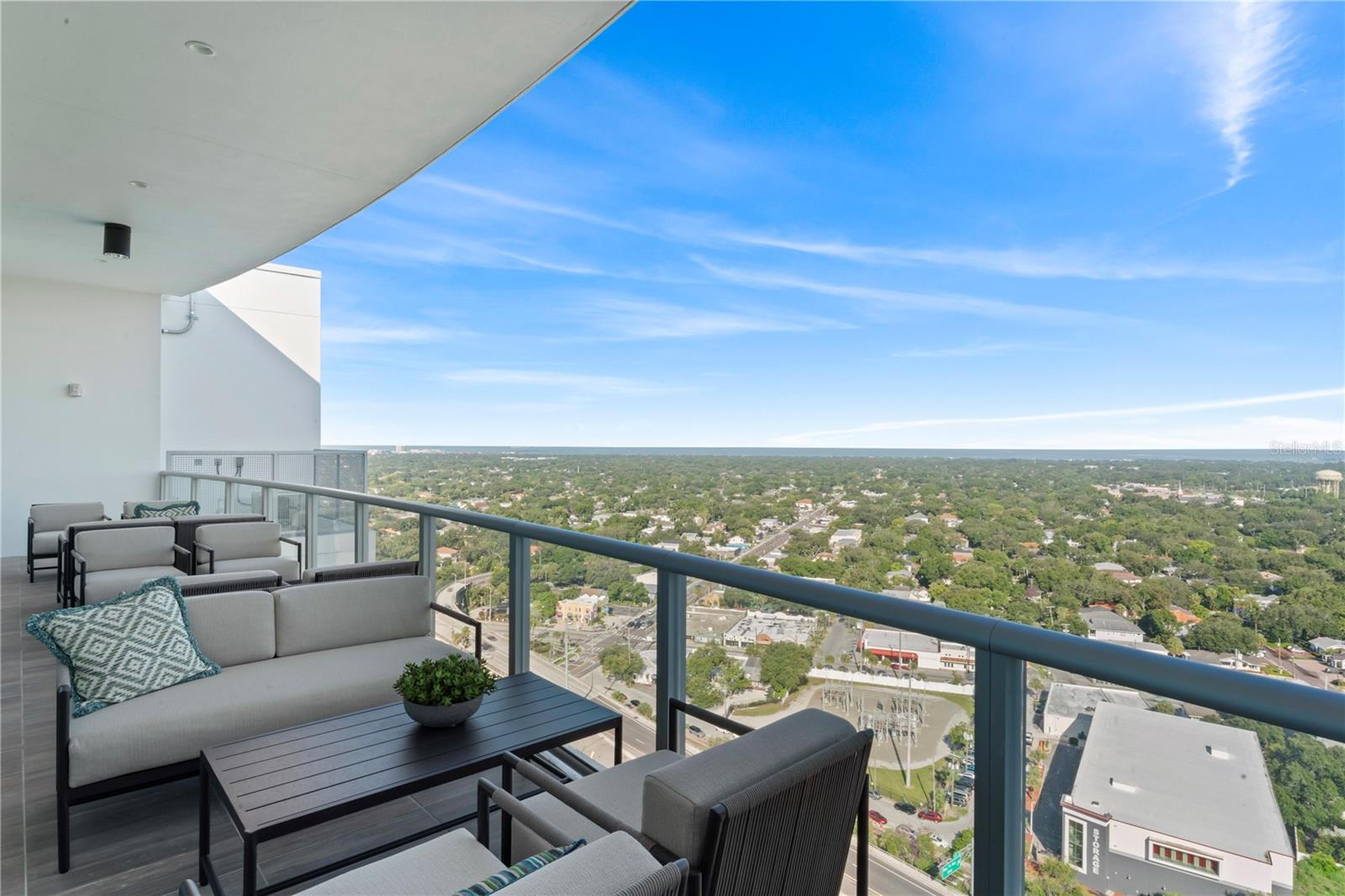 2910 W BARCELONA ST #903