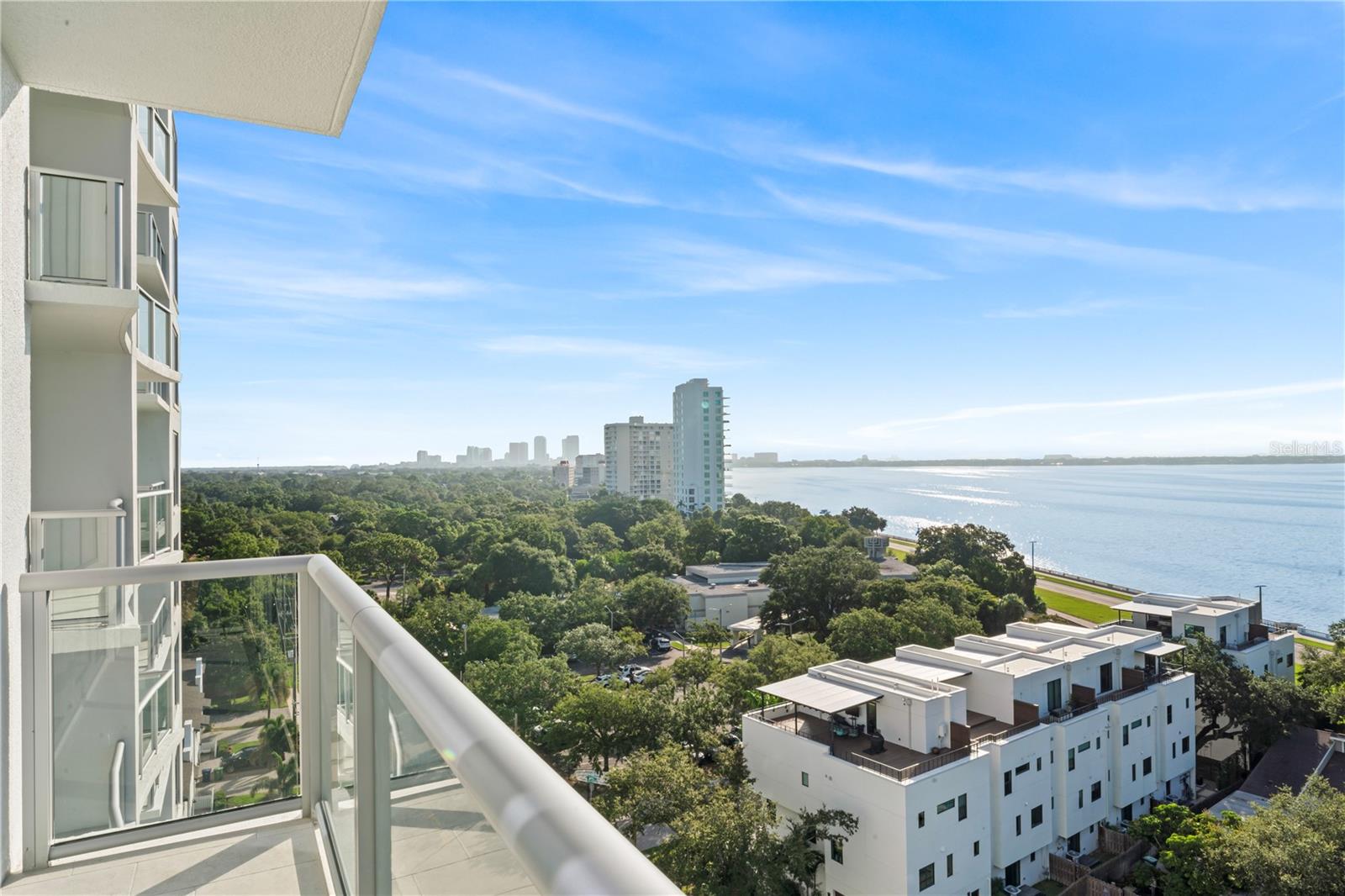 2910 W BARCELONA ST #903