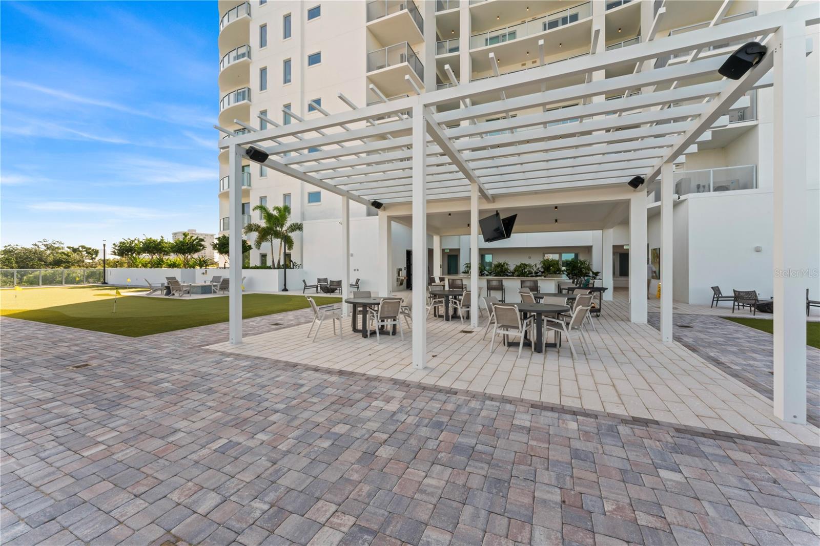 2910 W BARCELONA ST #903