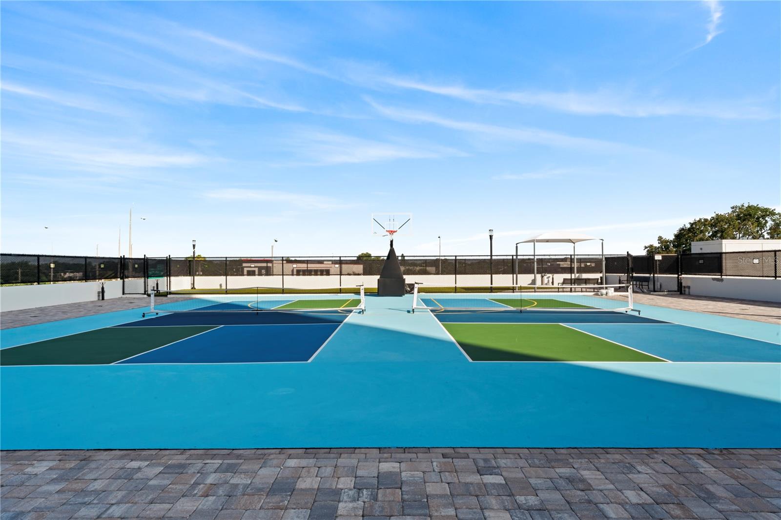 2910 W BARCELONA ST #903