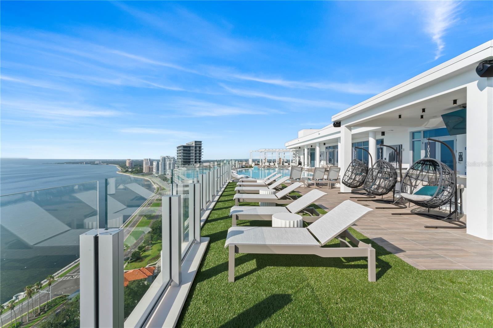 2910 W BARCELONA ST #903