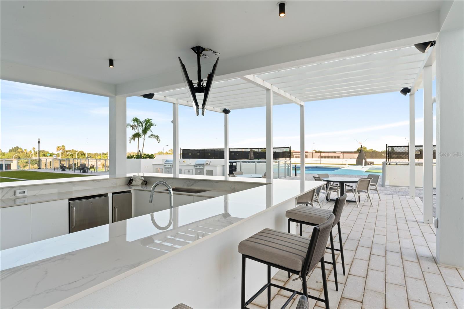 2910 W BARCELONA ST #903