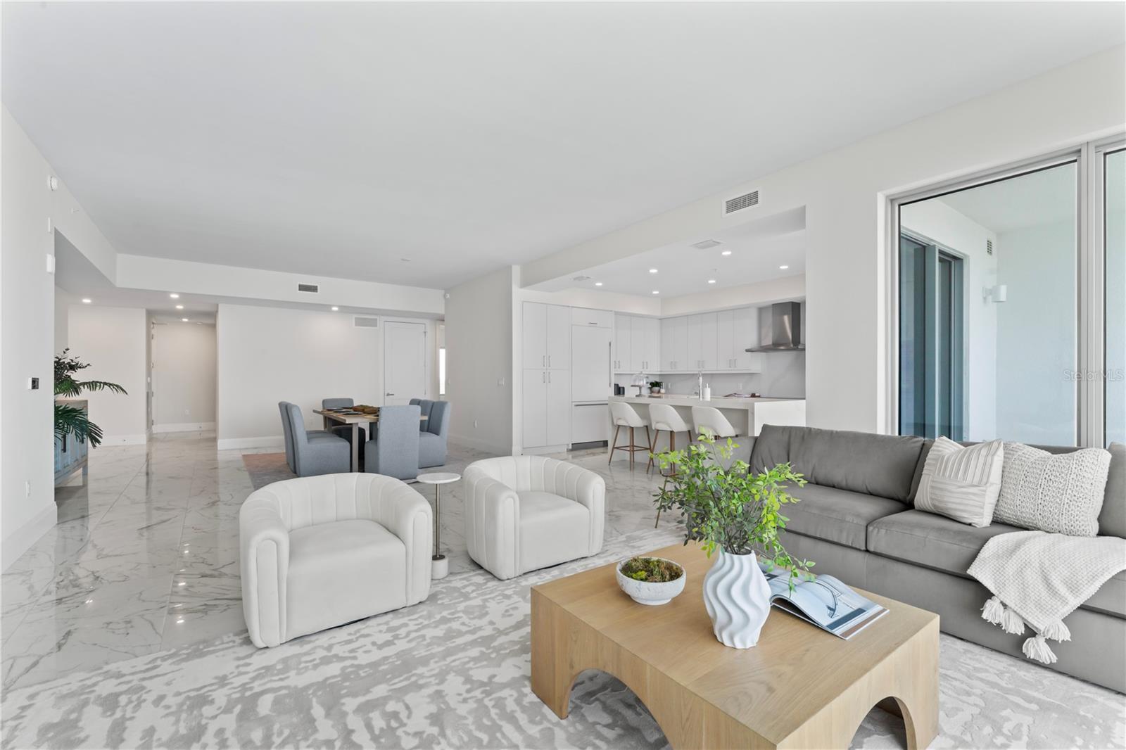 2910 W BARCELONA ST #903