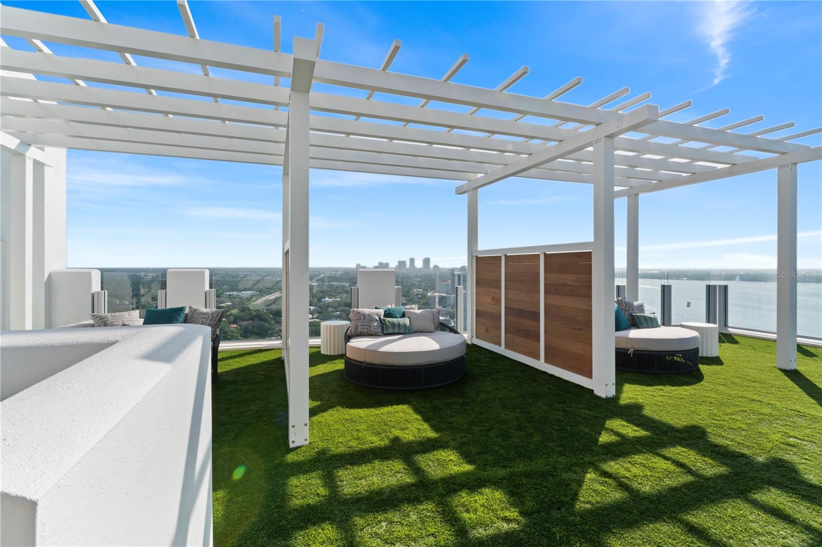 2910 W BARCELONA ST #903