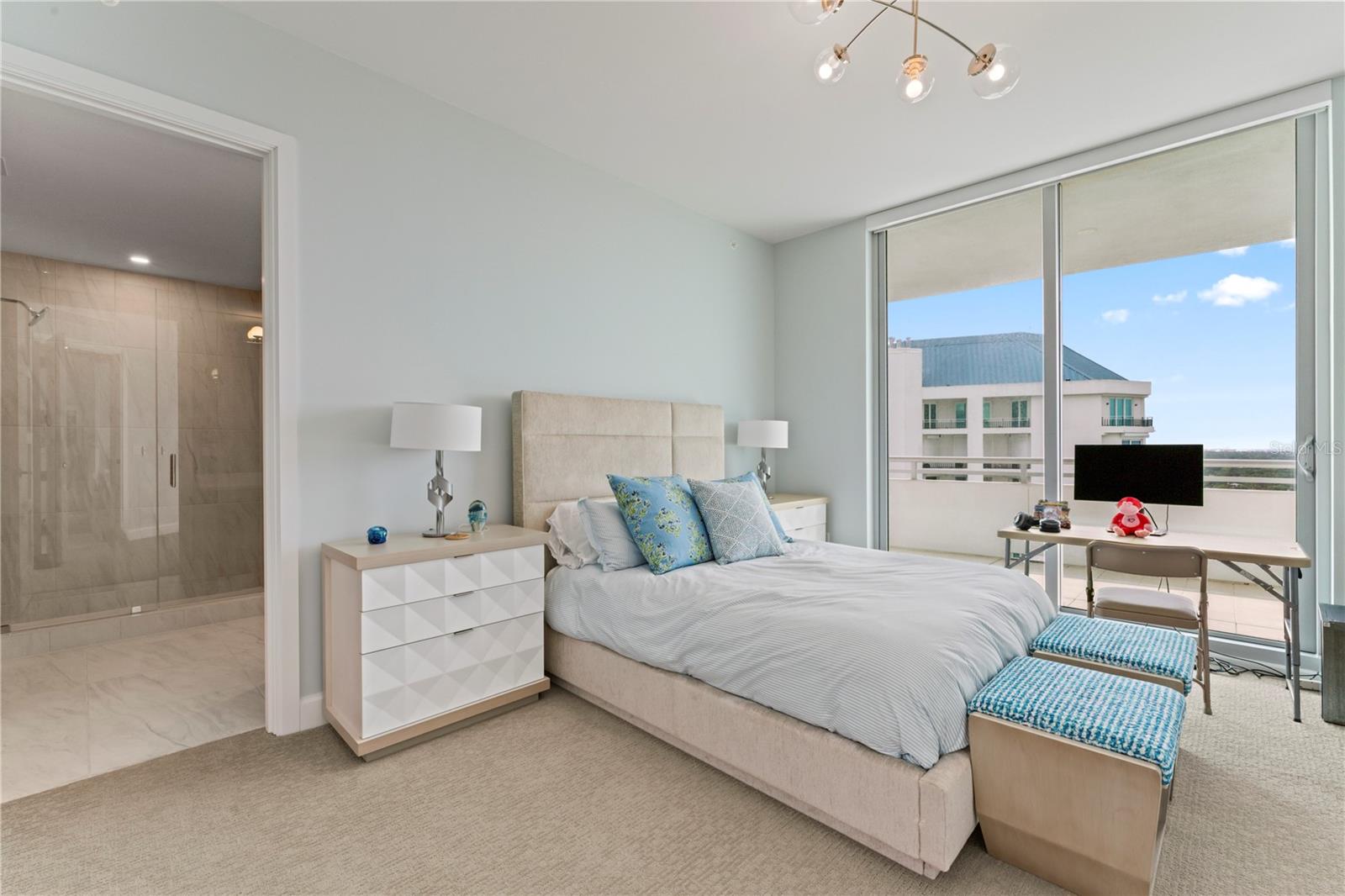 3401 BAYSHORE BLVD #1801