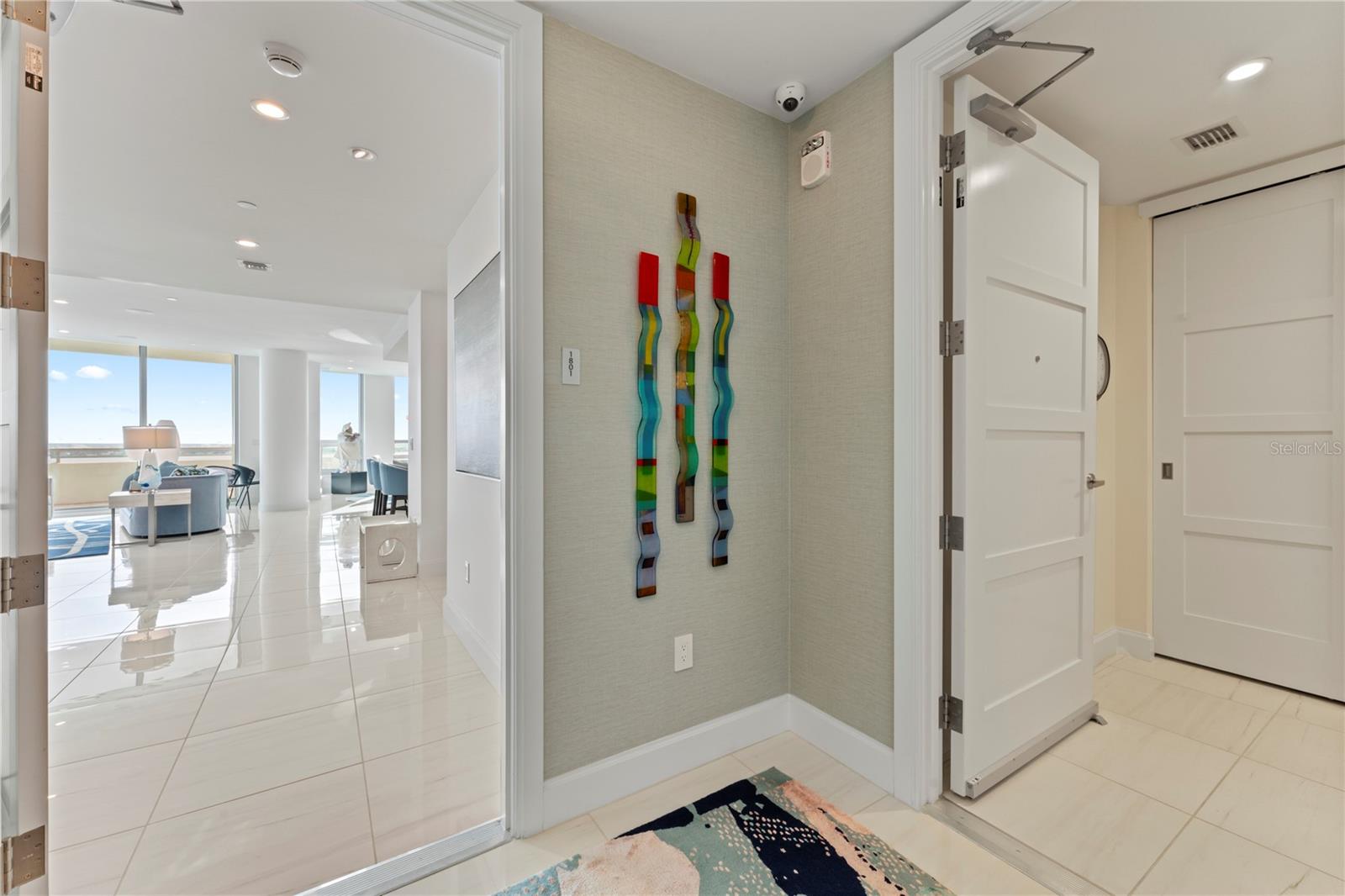 3401 BAYSHORE BLVD #1801