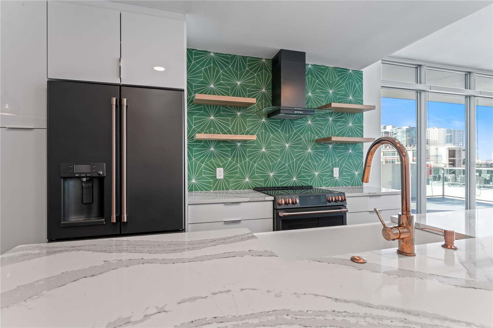 912 CHANNELSIDE DR #2607