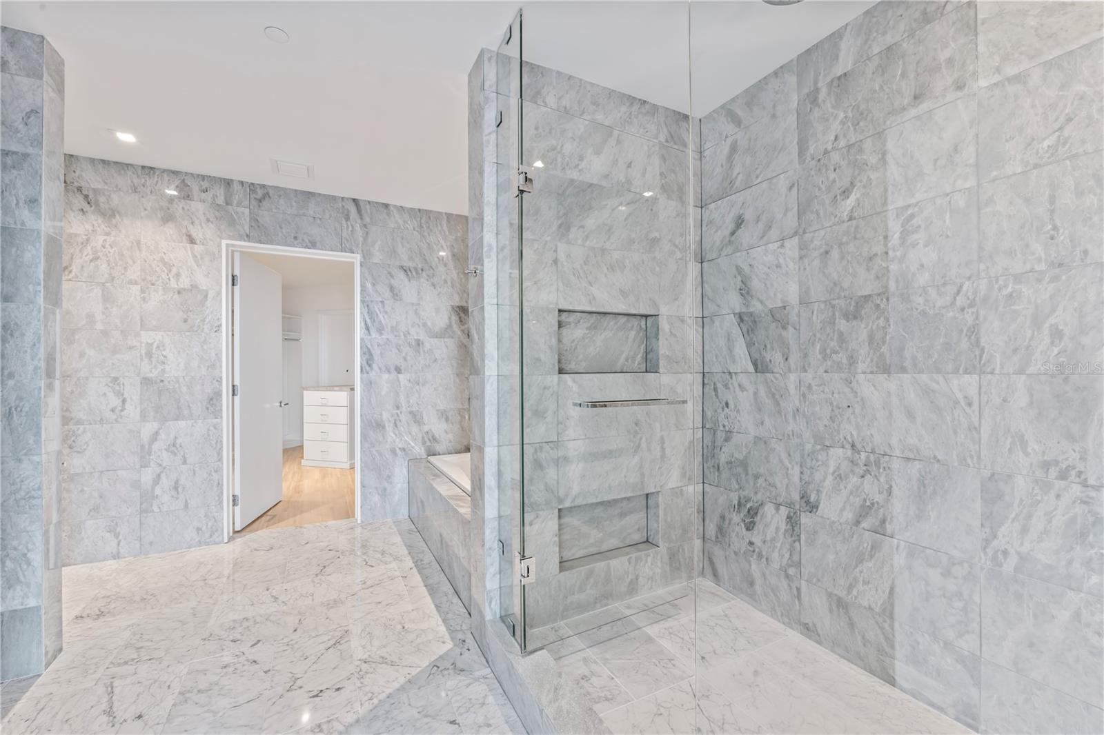 2912 W SANTIAGO ST #1901