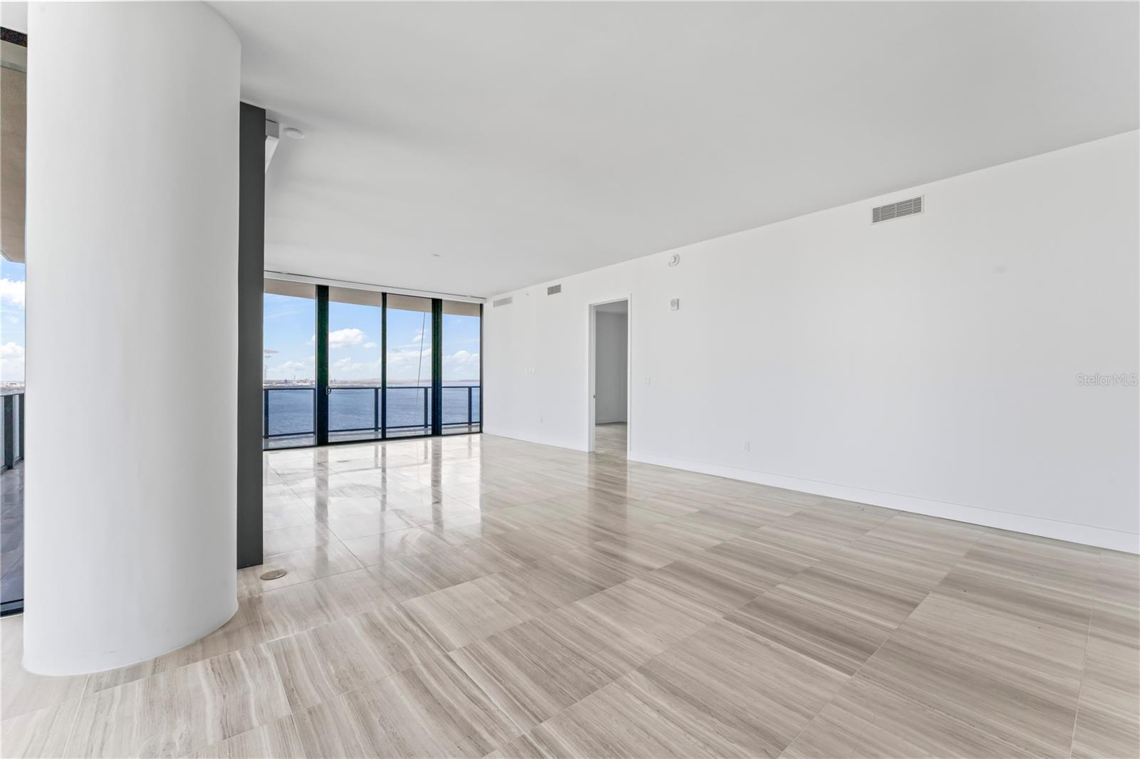 2912 W SANTIAGO ST #1901