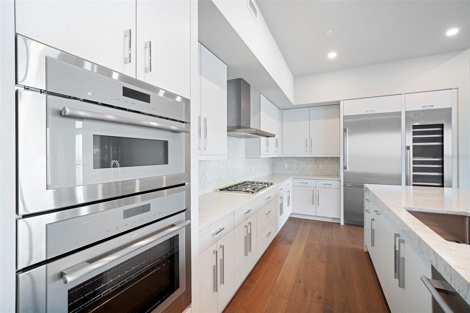 2910 W BARCELONA ST #PH-2302