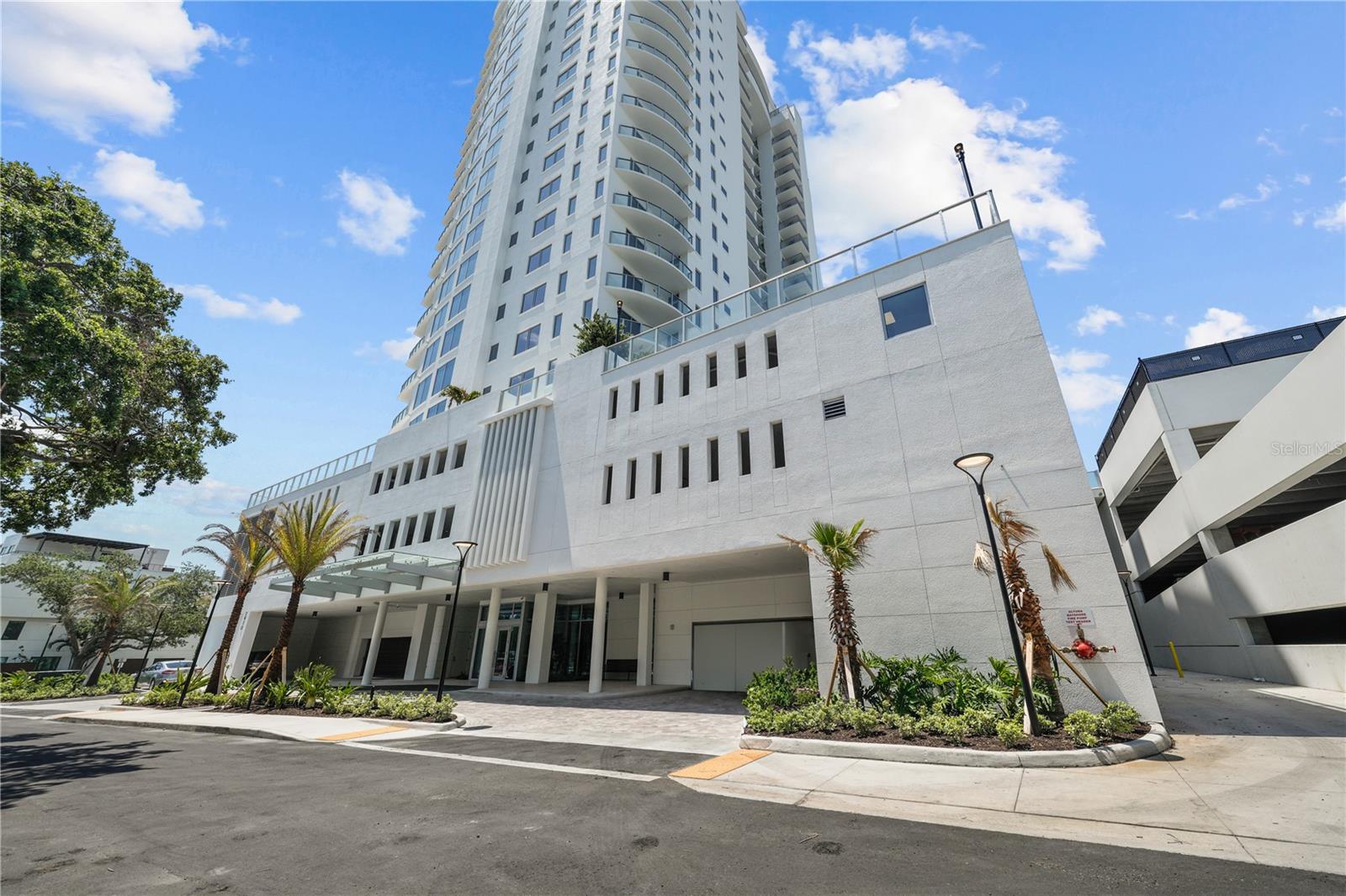 2910 W BARCELONA ST #PH-2302