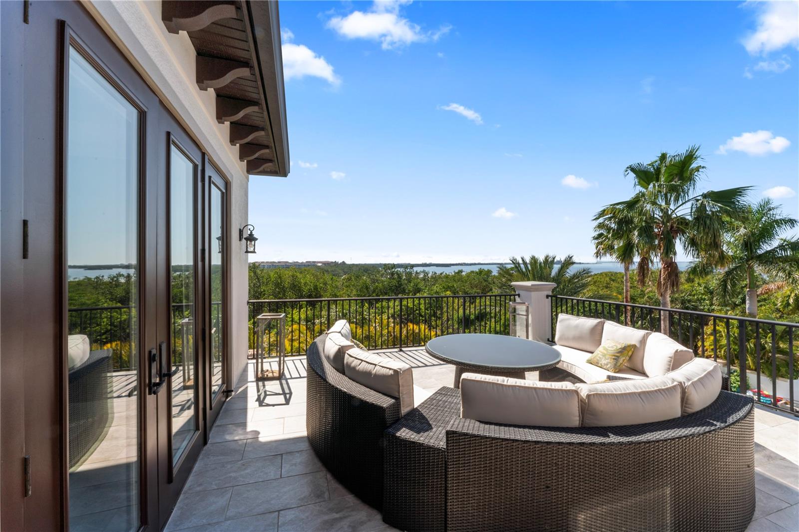 4902 CARRANZA CT