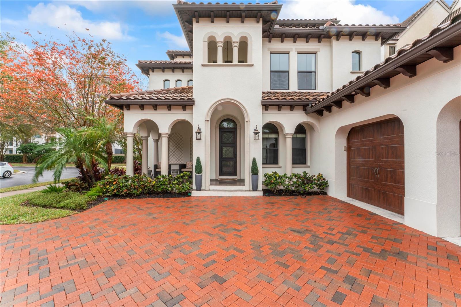 4902 CARRANZA CT