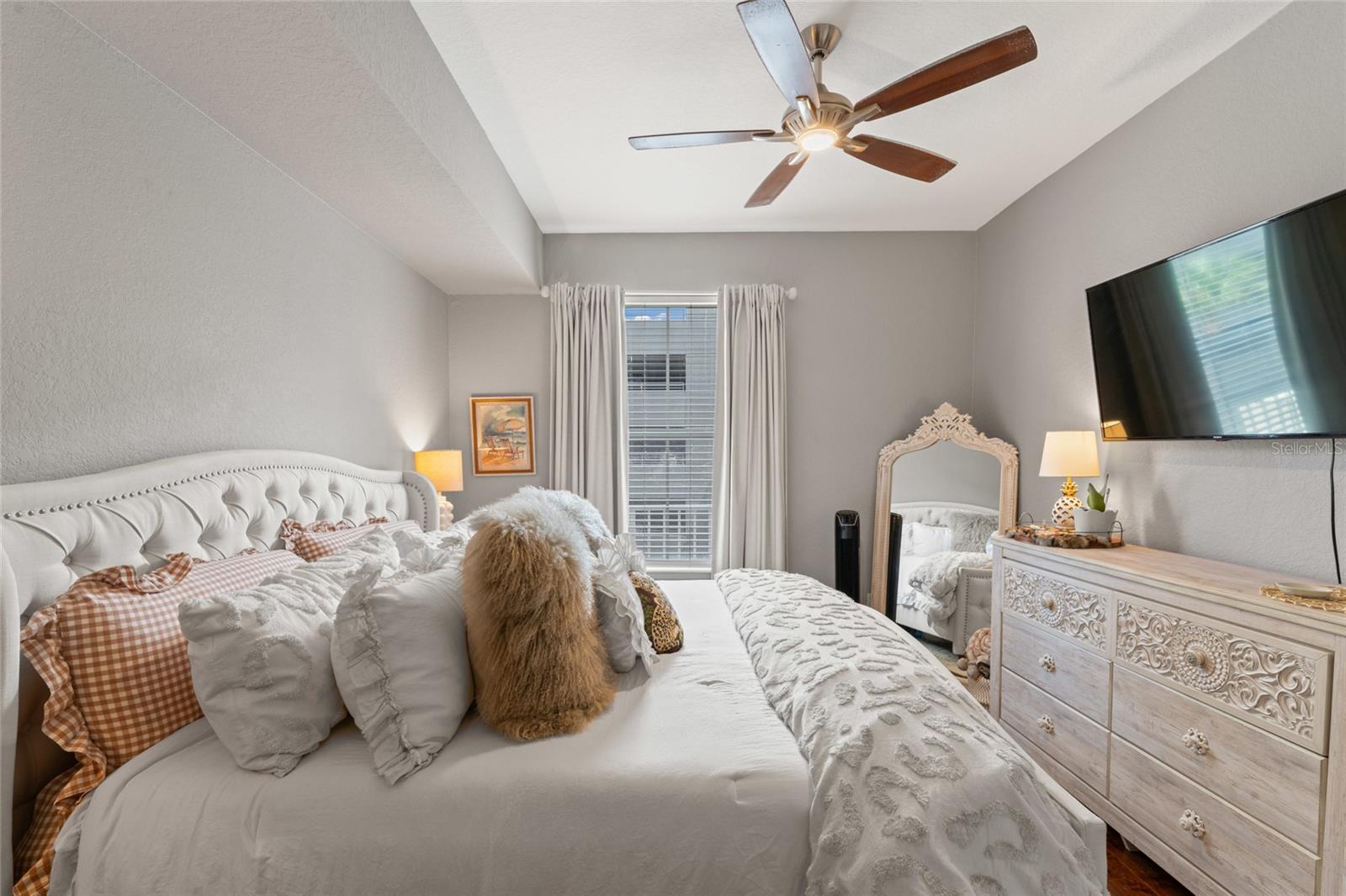 700 S HARBOUR ISLAND BLVD #240
