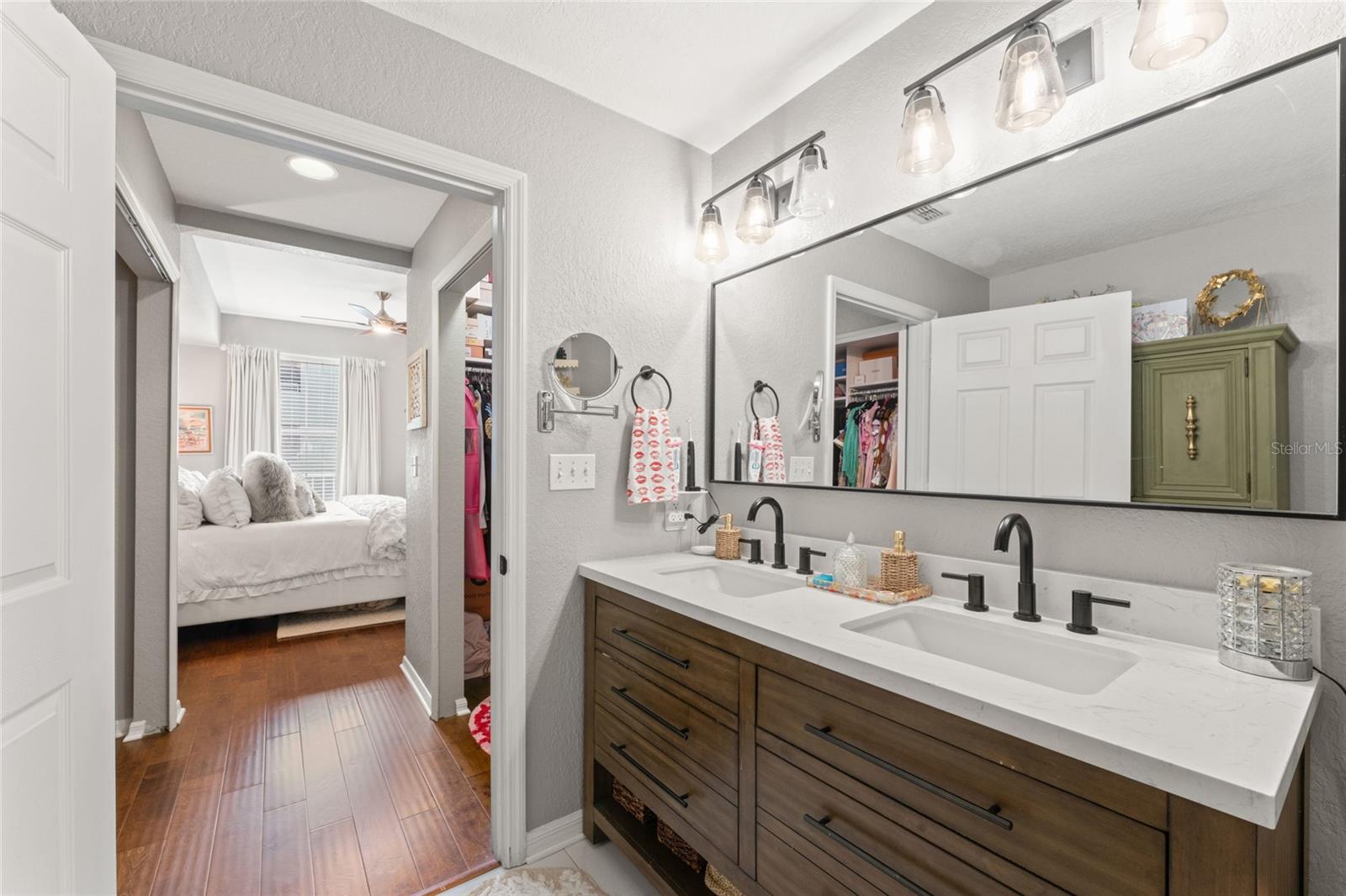 700 S HARBOUR ISLAND BLVD #240