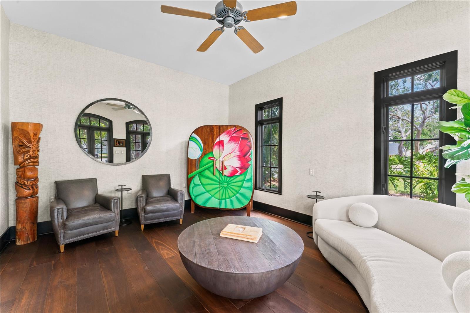 90 BAHAMA CIR