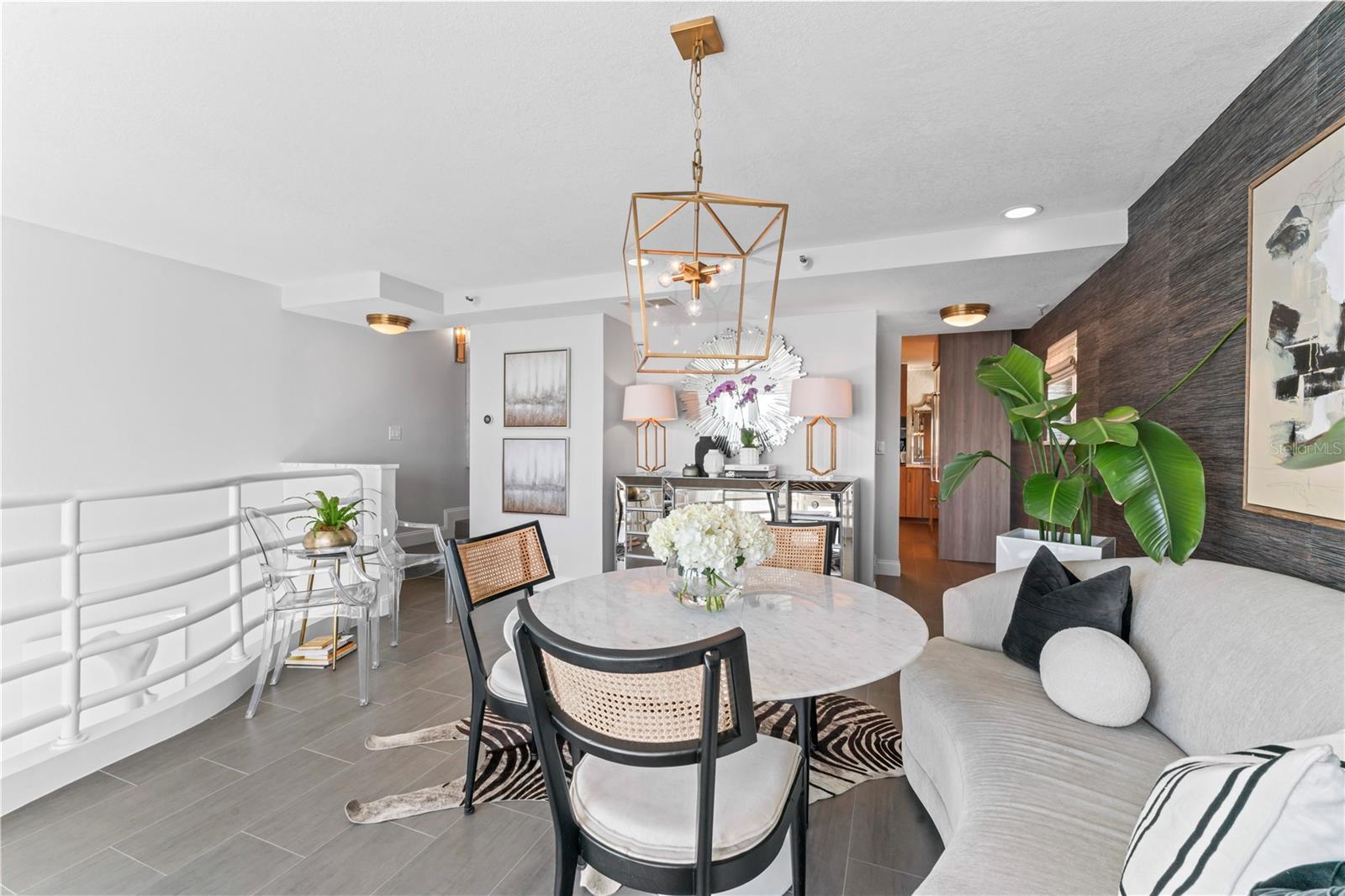 4950 BAYSHORE BLVD #27